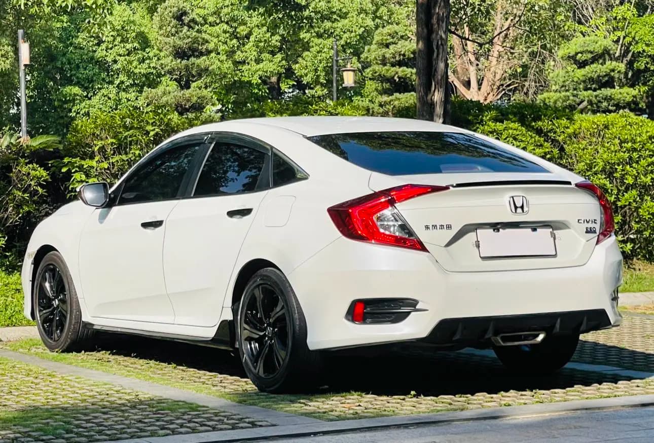 Honda Civic 2021 г. 69055 км. — фото 4