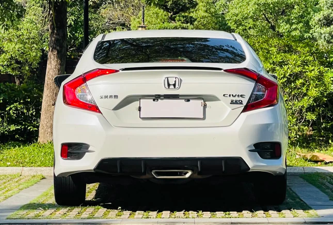 Honda Civic 2021 г. 69055 км. — фото 5