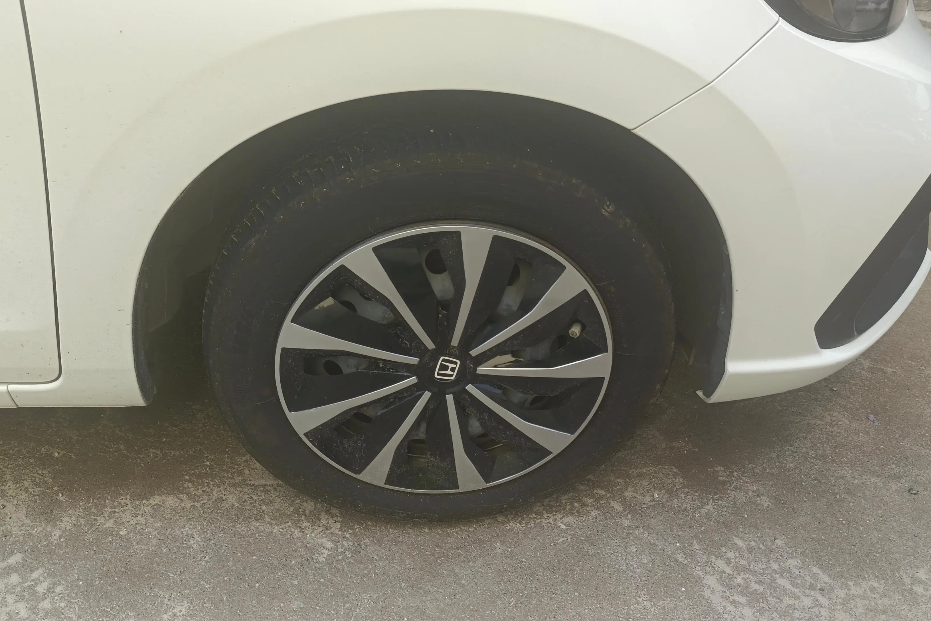 Honda Fit 2022 г. 38724 км. — фото 4
