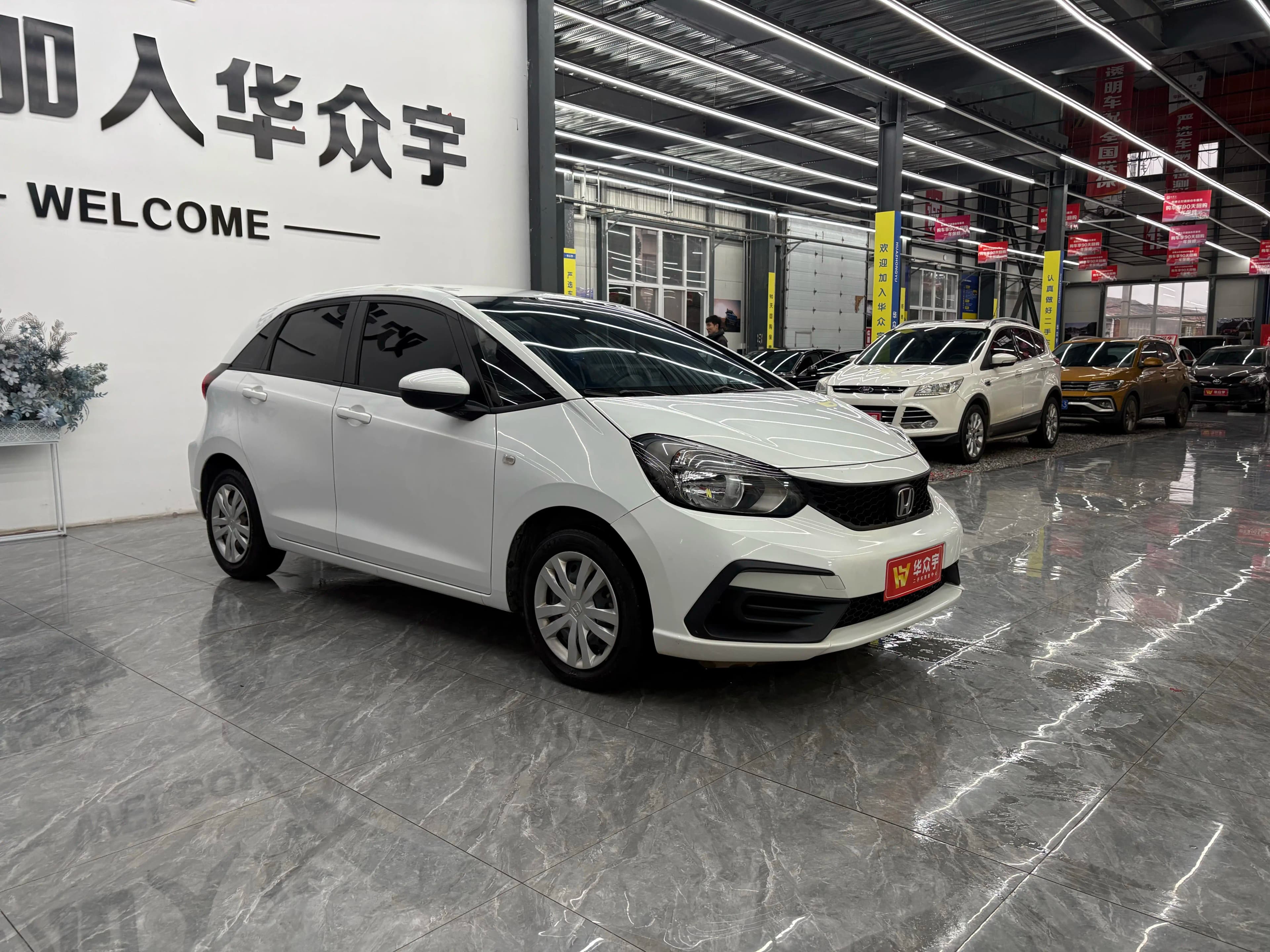 Honda Fit 2022 г. 52125 км. — фото 3
