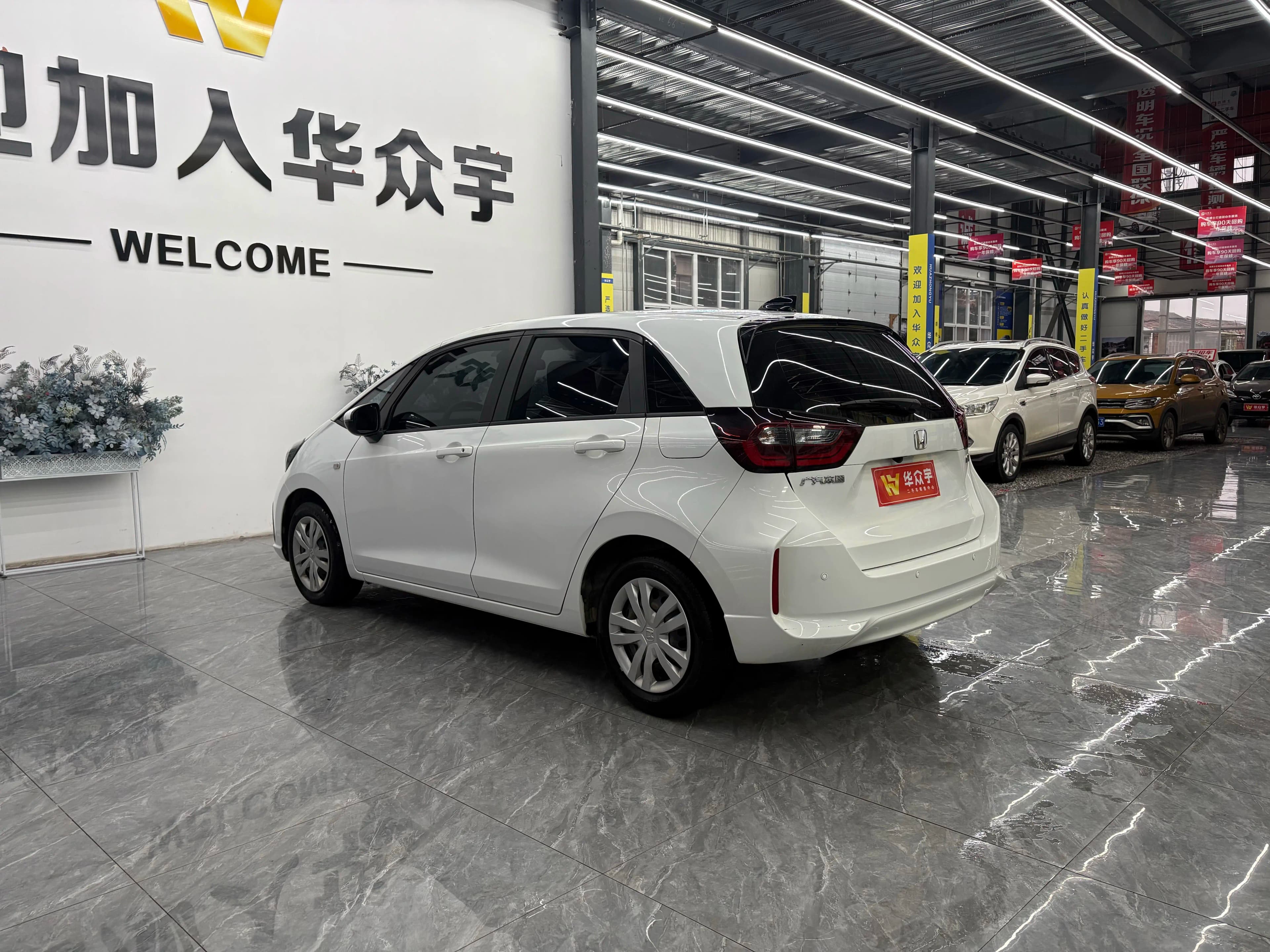 Honda Fit 2022 г. 52125 км. — фото 5