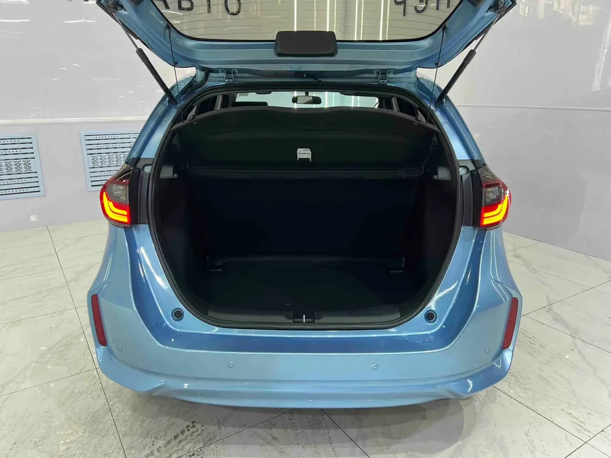 Honda Fit 2023 г. 12127 км. — фото 20