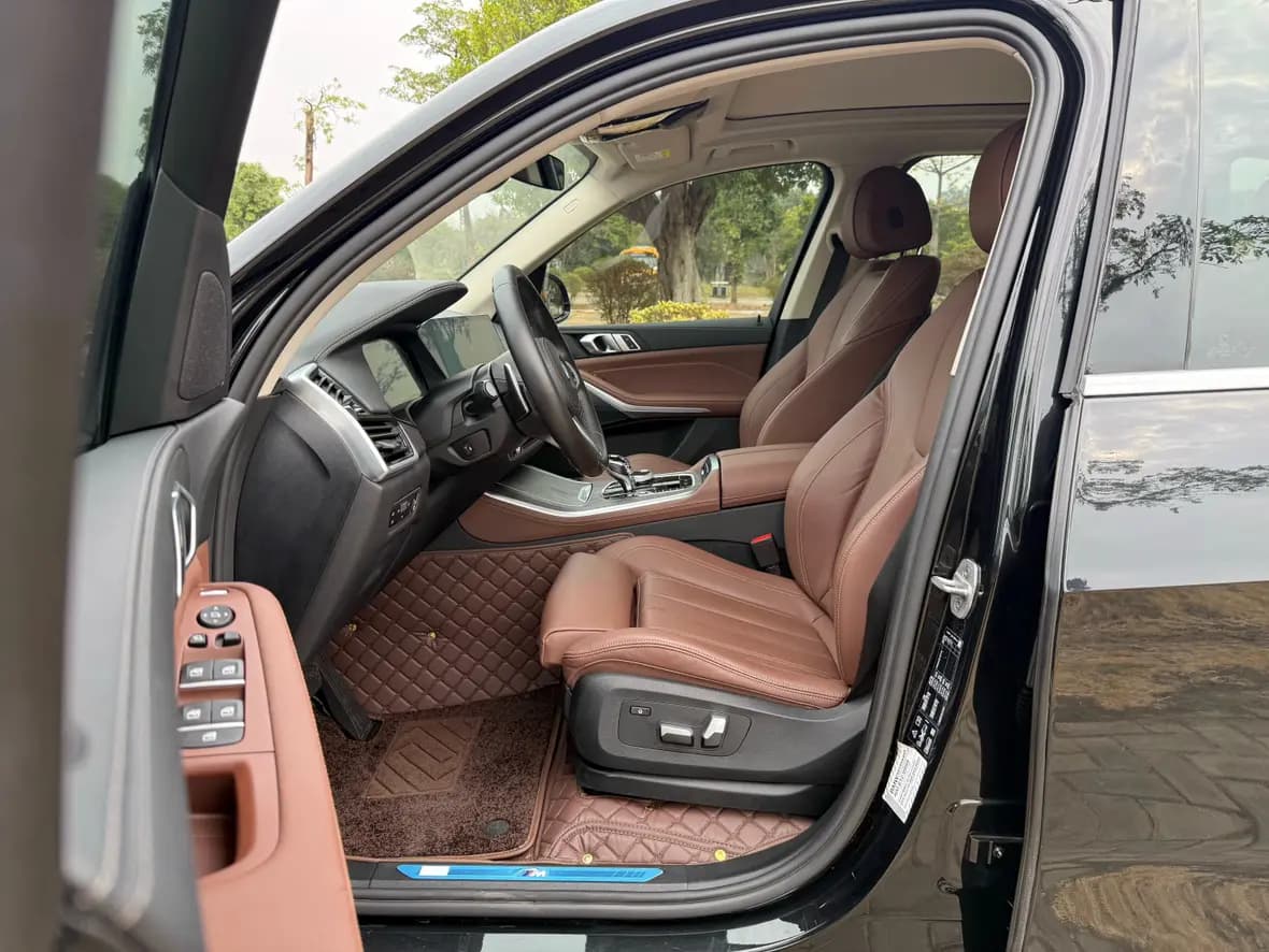 BMW X5 2021 г. 100881 км. — фото 14