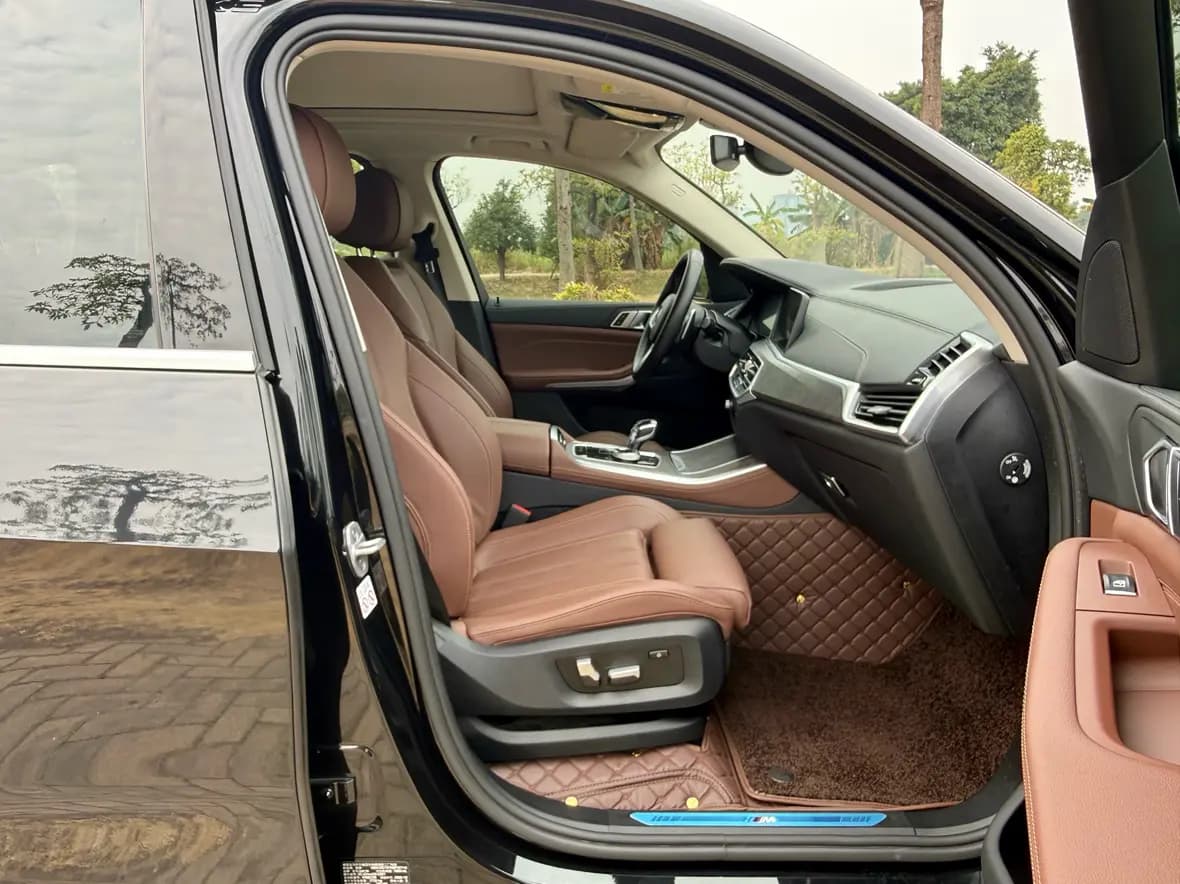 BMW X5 2021 г. 100881 км. — фото 17