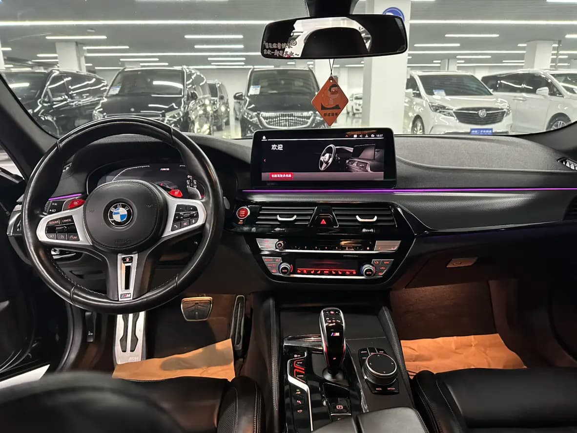 BMW M5 2023 г. 67105 км. — фото 10