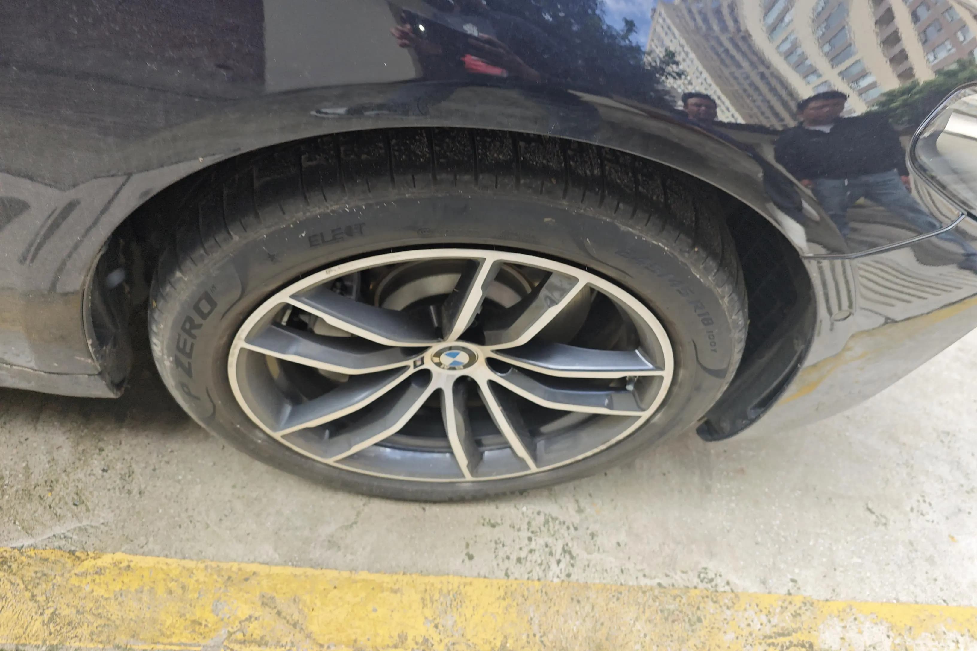 BMW 5 Series PHEV 2021 г. 54800 км. — фото 4