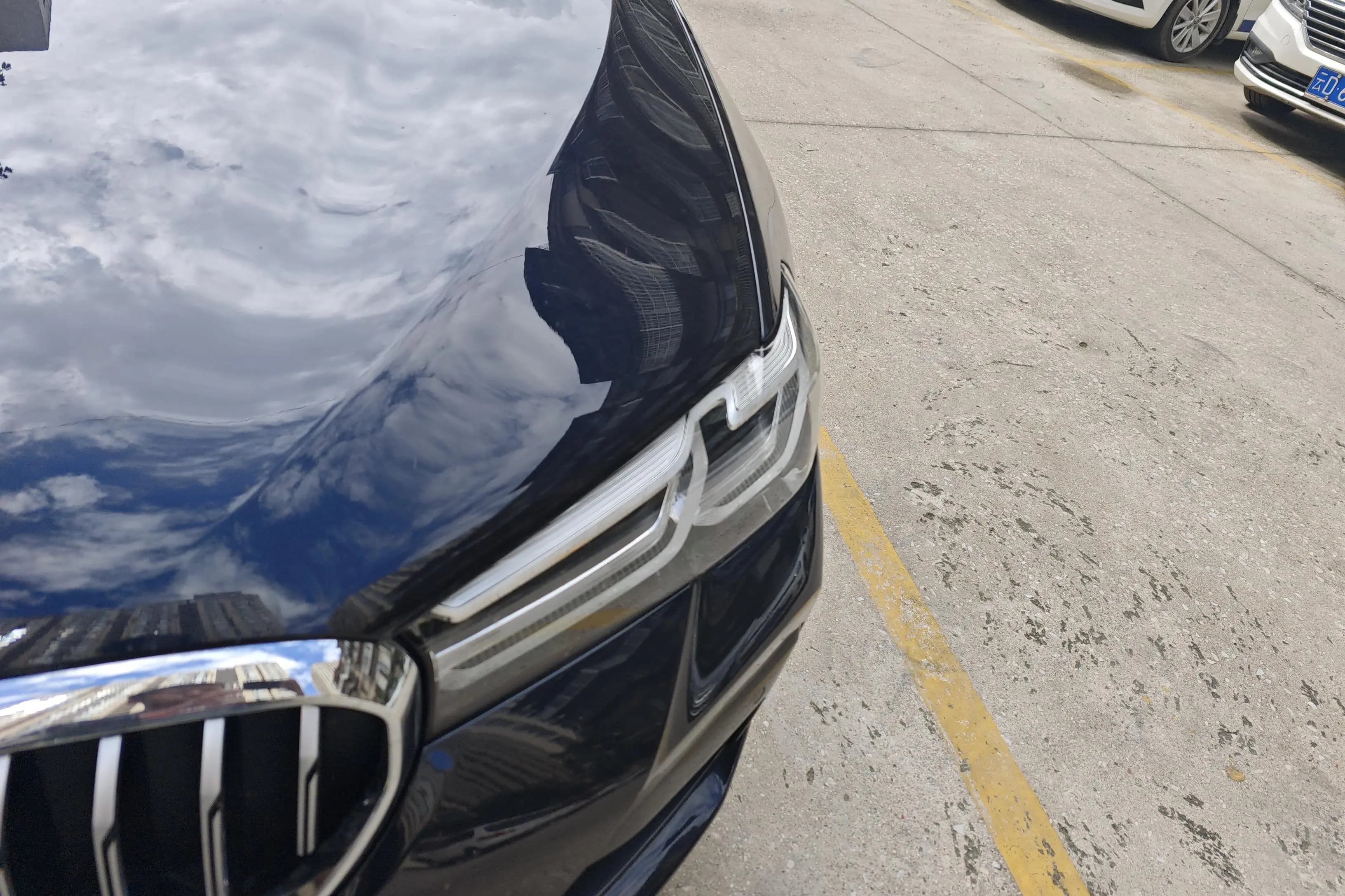 BMW 5 Series PHEV 2021 г. 54800 км. — фото 6
