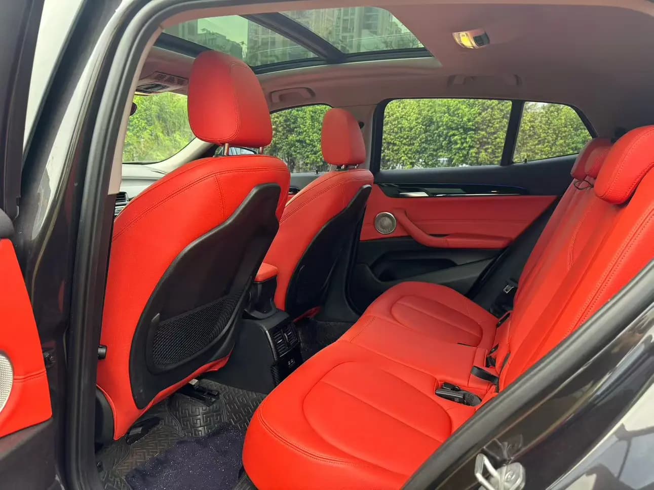 BMW X2 2021 г. 75117 км. — фото 9