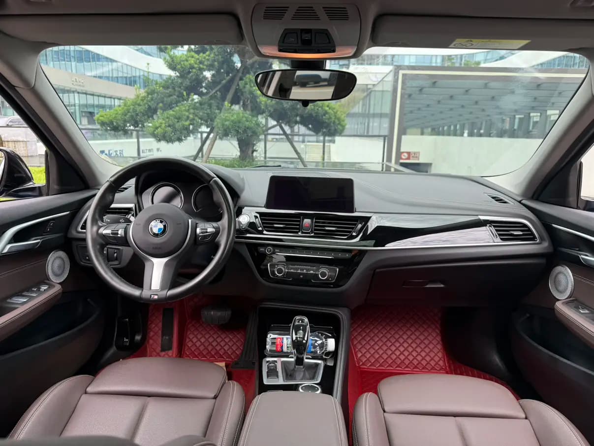 BMW 1 Series 2021 г. 82095 км. — фото 11