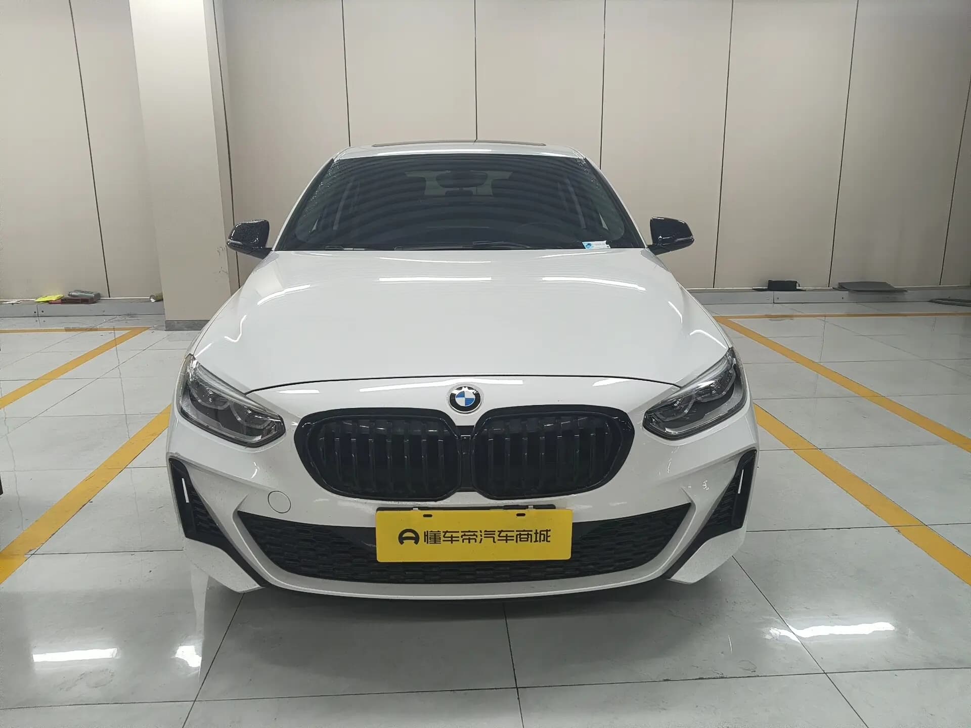 BMW 1 Series 2023 г. 17600 км. — фото 2