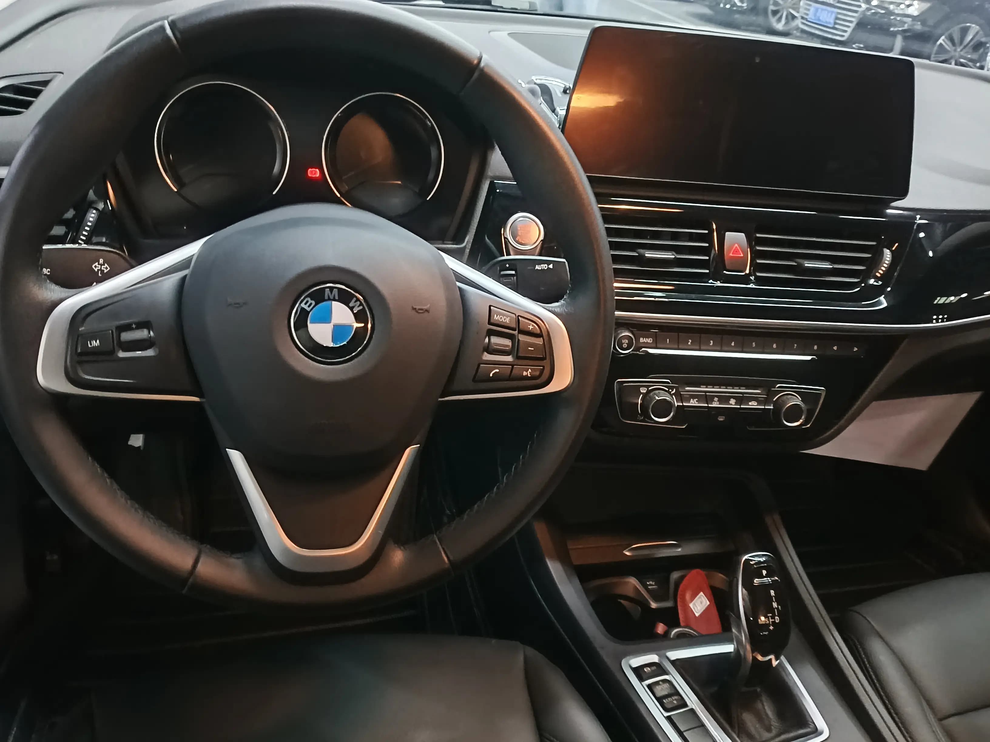 BMW 1 Series 2023 г. 40007 км. — фото 14