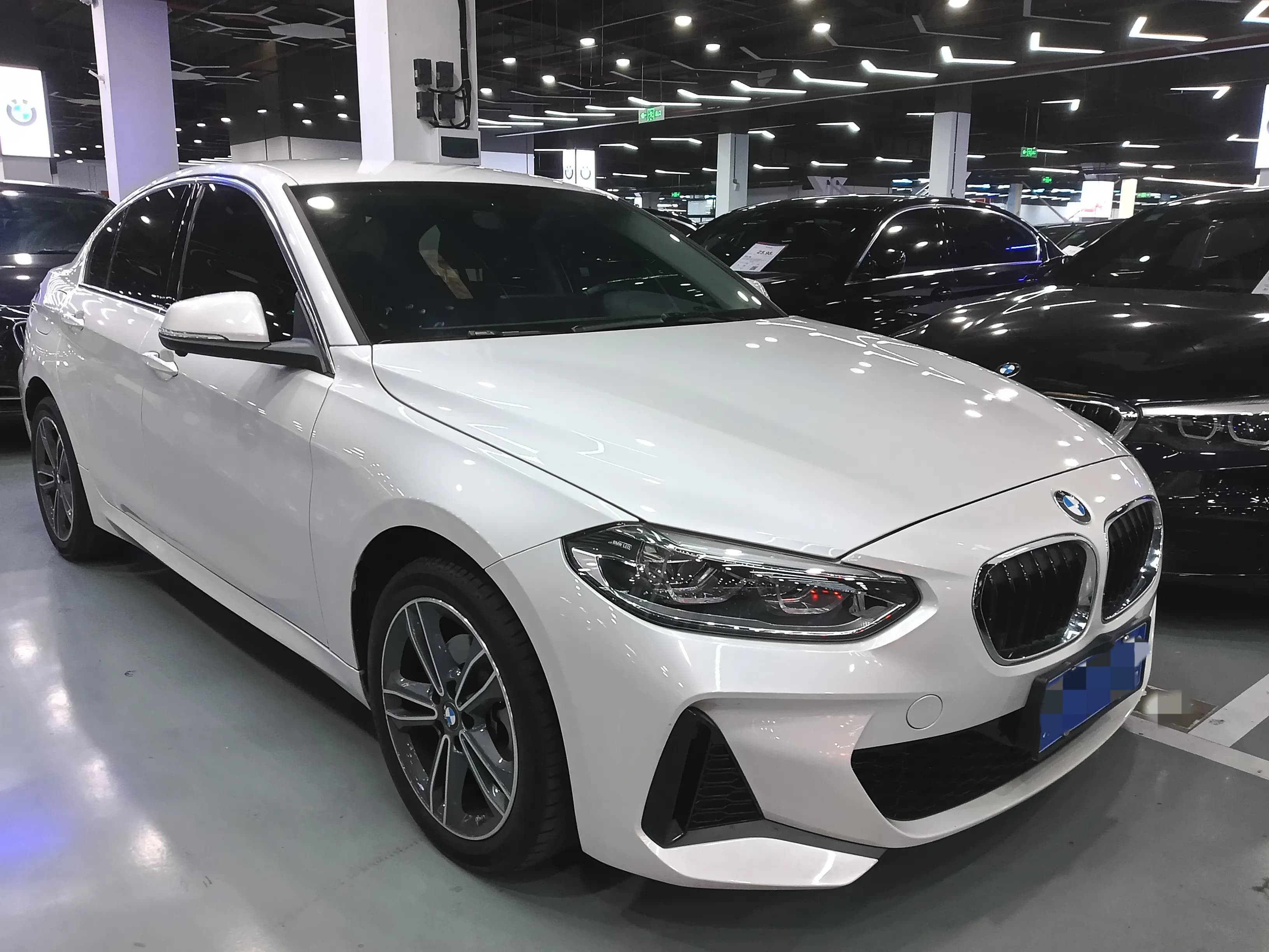 BMW 1 Series 2023 г. 40007 км. — фото 3