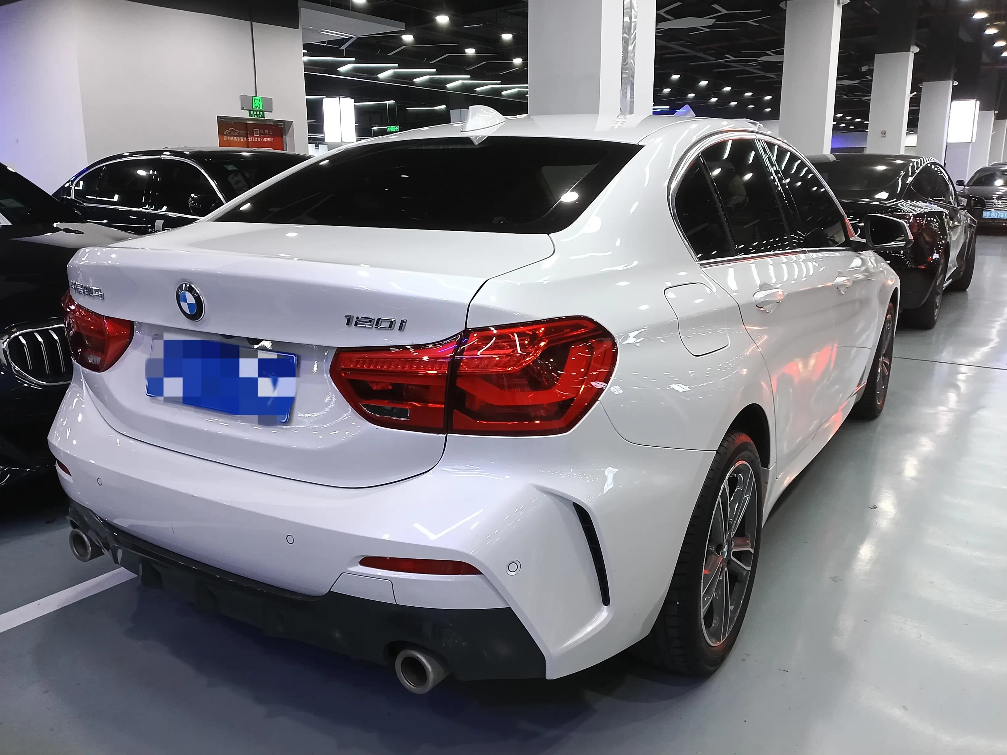 BMW 1 Series 2023 г. 40007 км. — фото 6