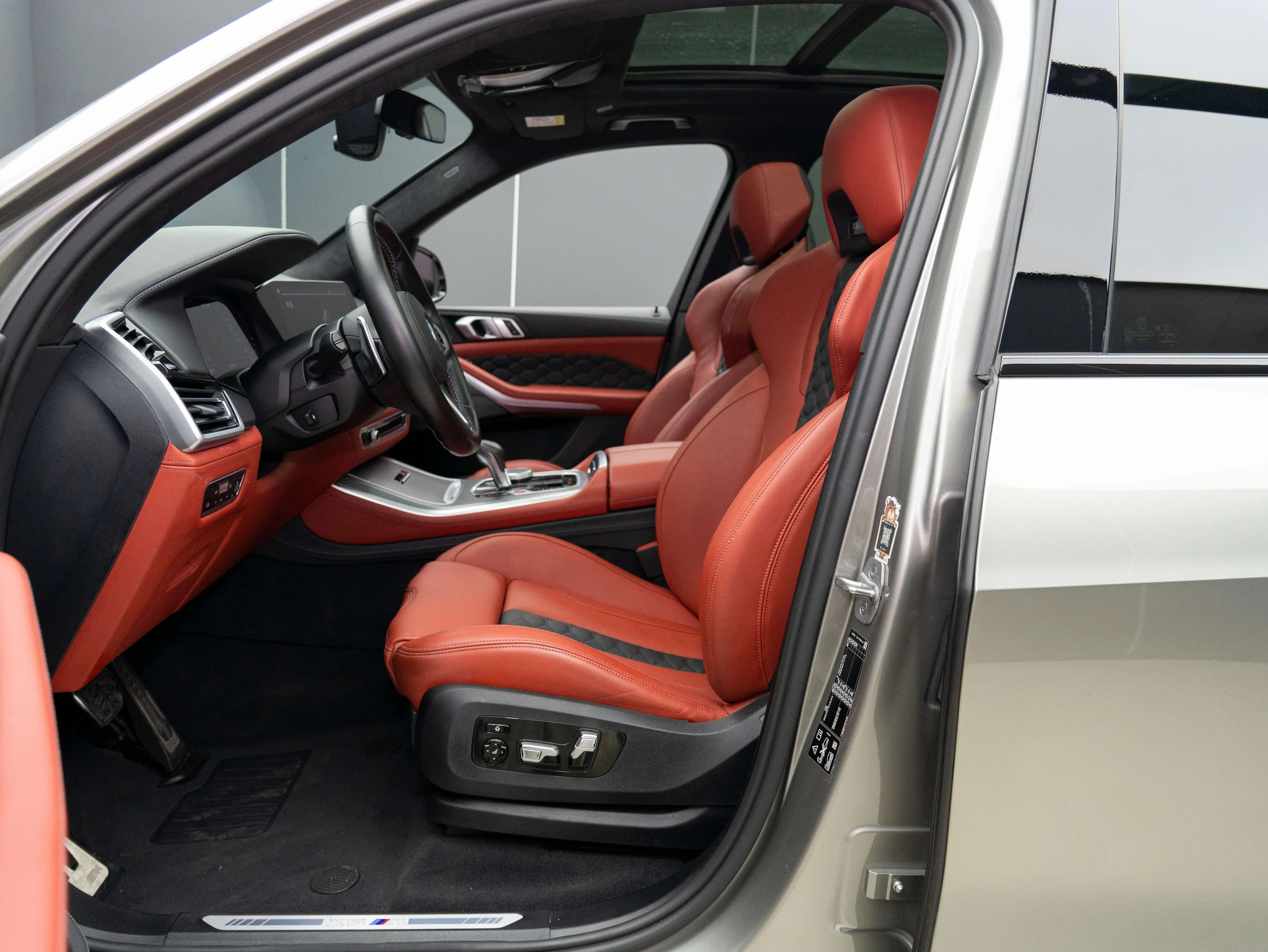 BMW X5M 2021 г. 20057 км. — фото 11
