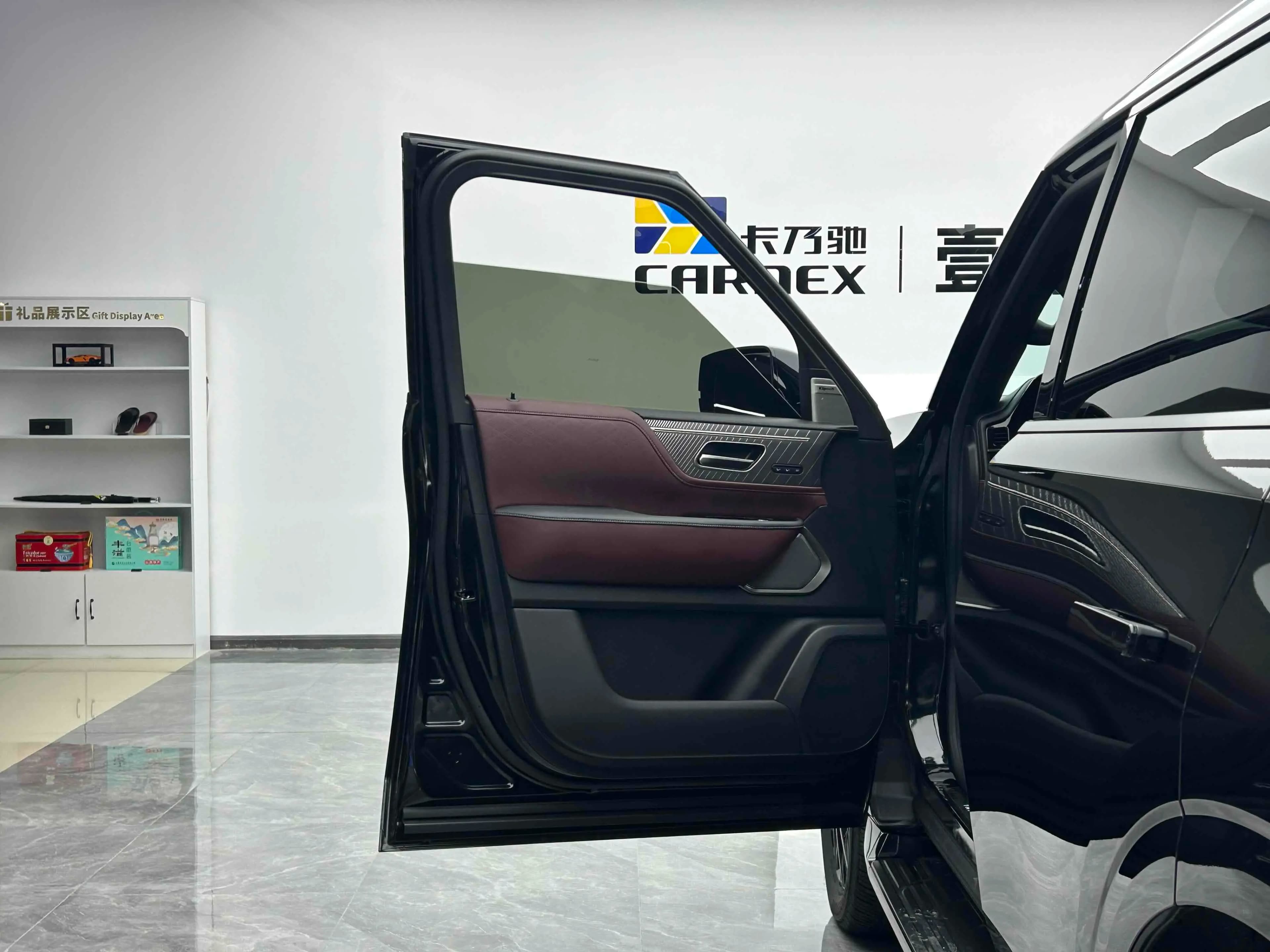 Infiniti QX80 2025 г. 6418 км. — фото 19