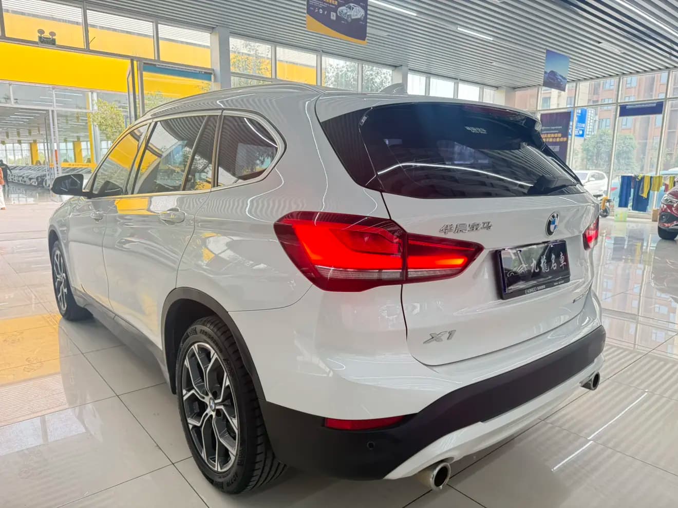 BMW X1 2021 г. 80032 км. — фото 4