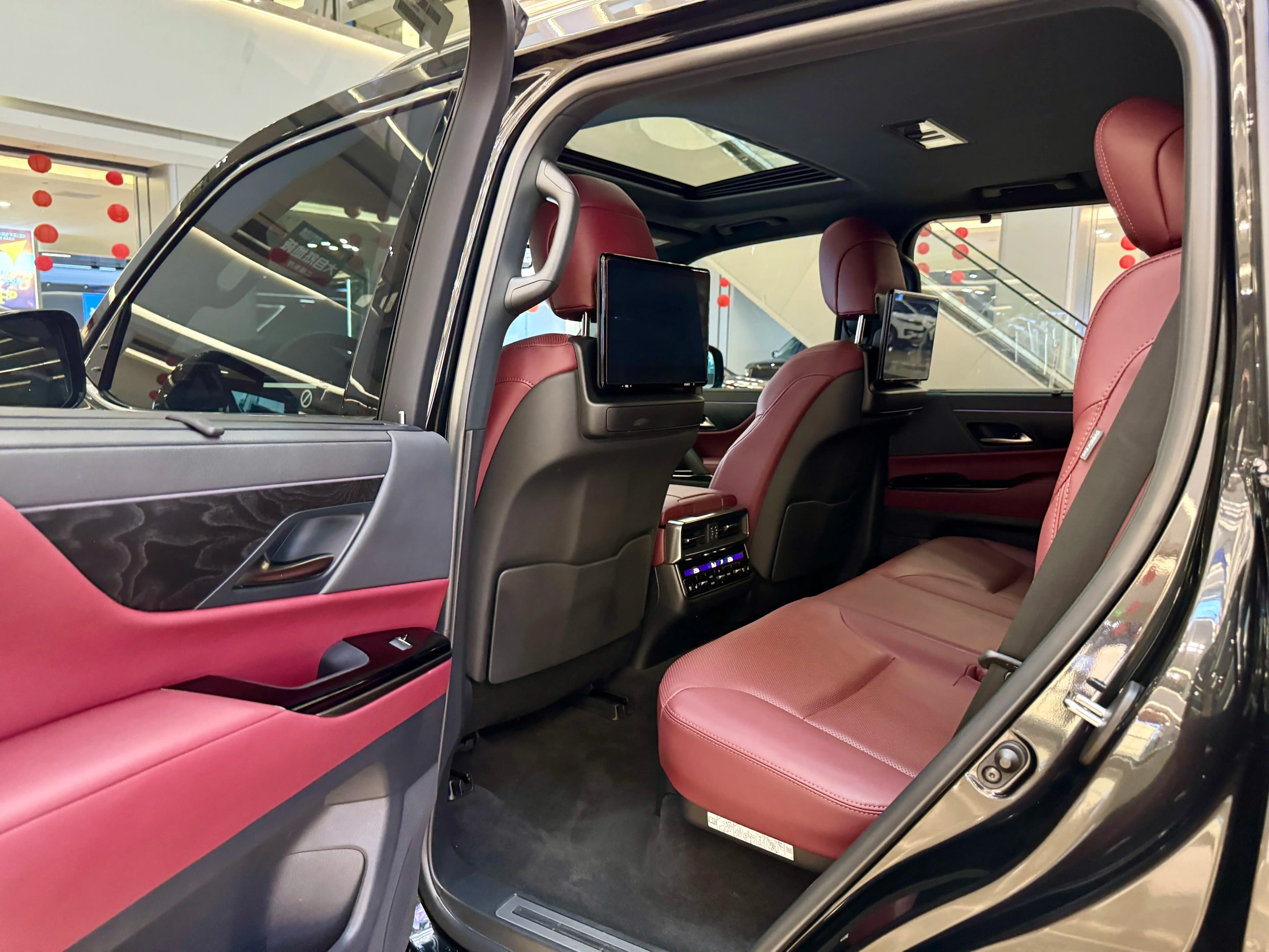 Lexus LX 2023 г. 16766 км. — фото 29