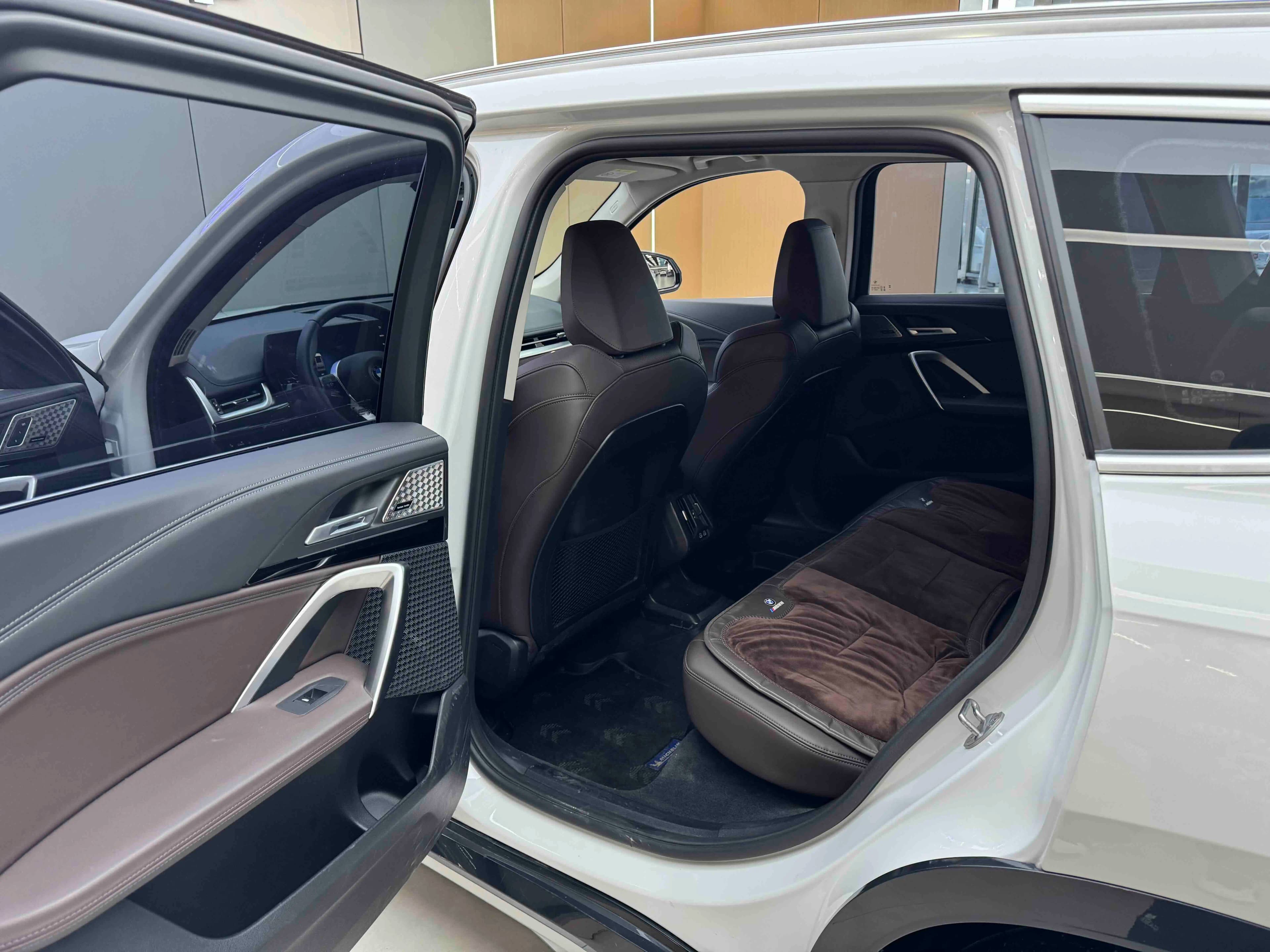 BMW X1 2024 г. 39015 км. — фото 8