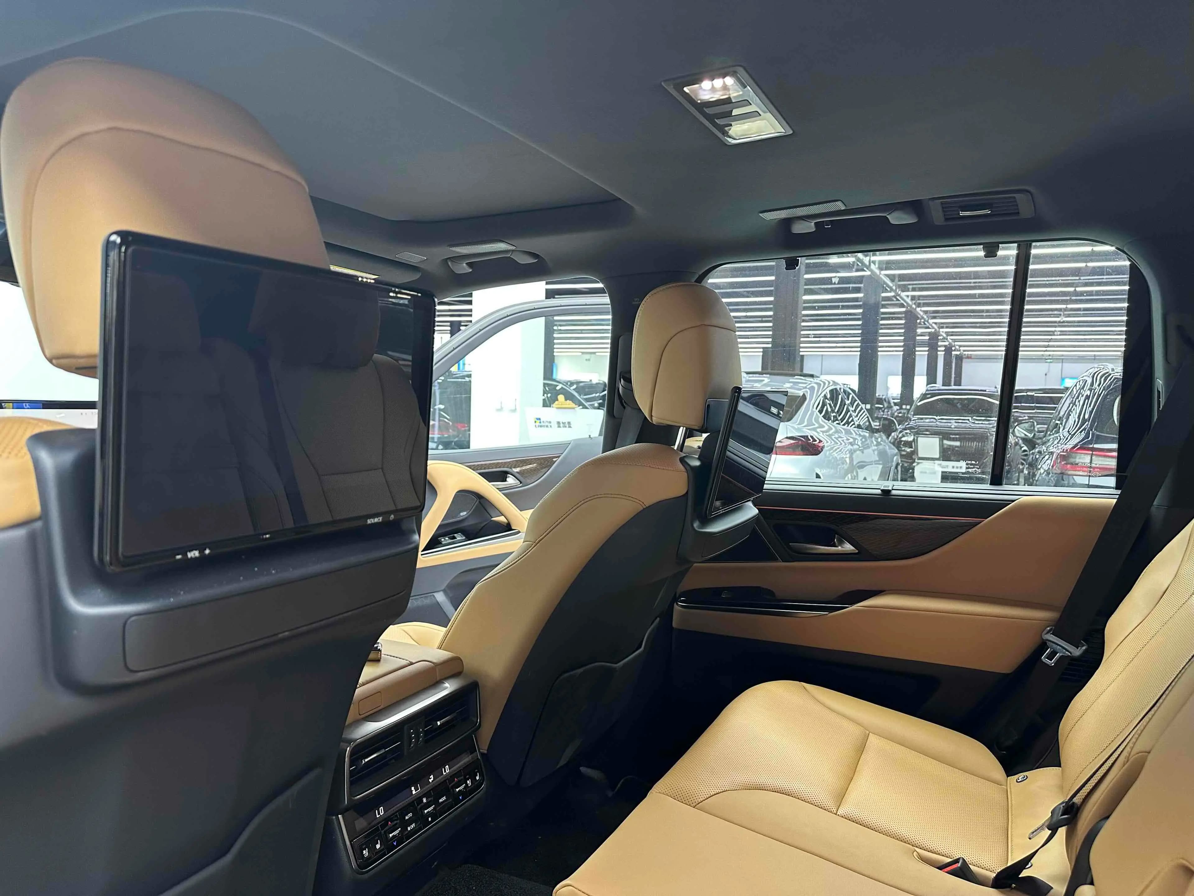 Lexus LX 2024 г. 23867 км. — фото 17
