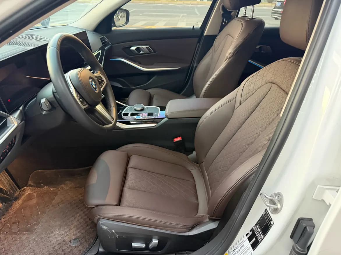 BMW i3 2023 г. 39017 км. — фото 8
