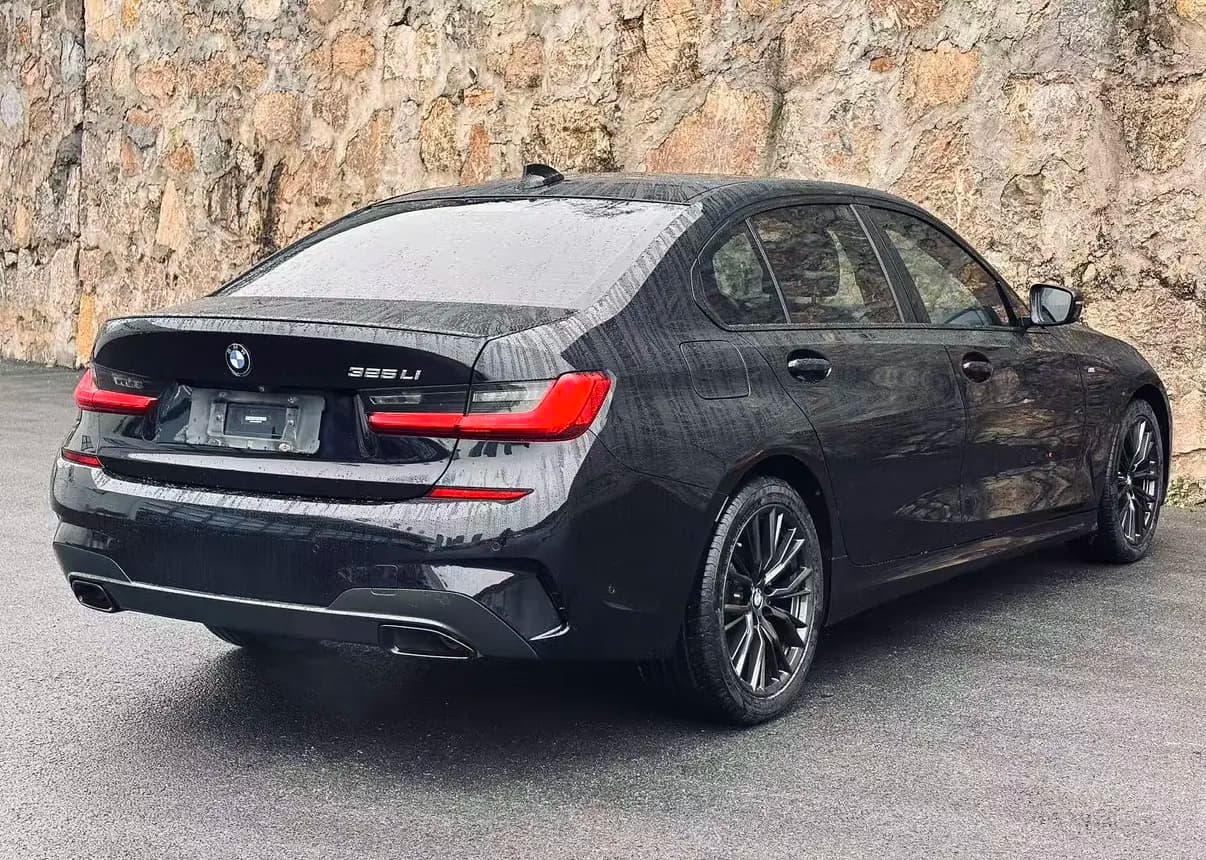 BMW 3 Series 2021 г. 79081 км. — фото 4