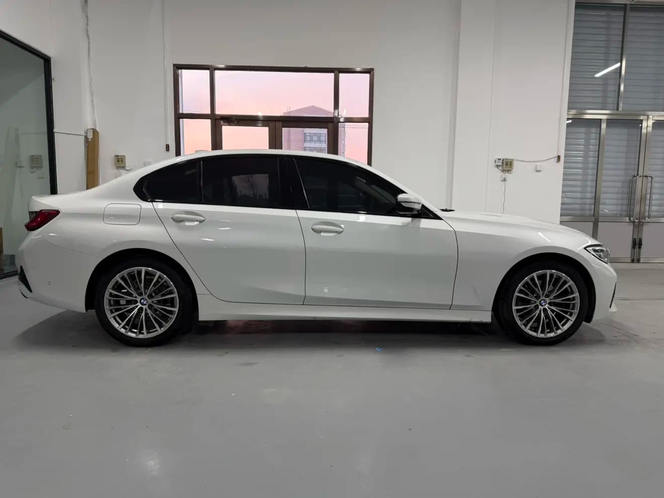 BMW 3 Series 2021 г. 13500 км. — фото 6