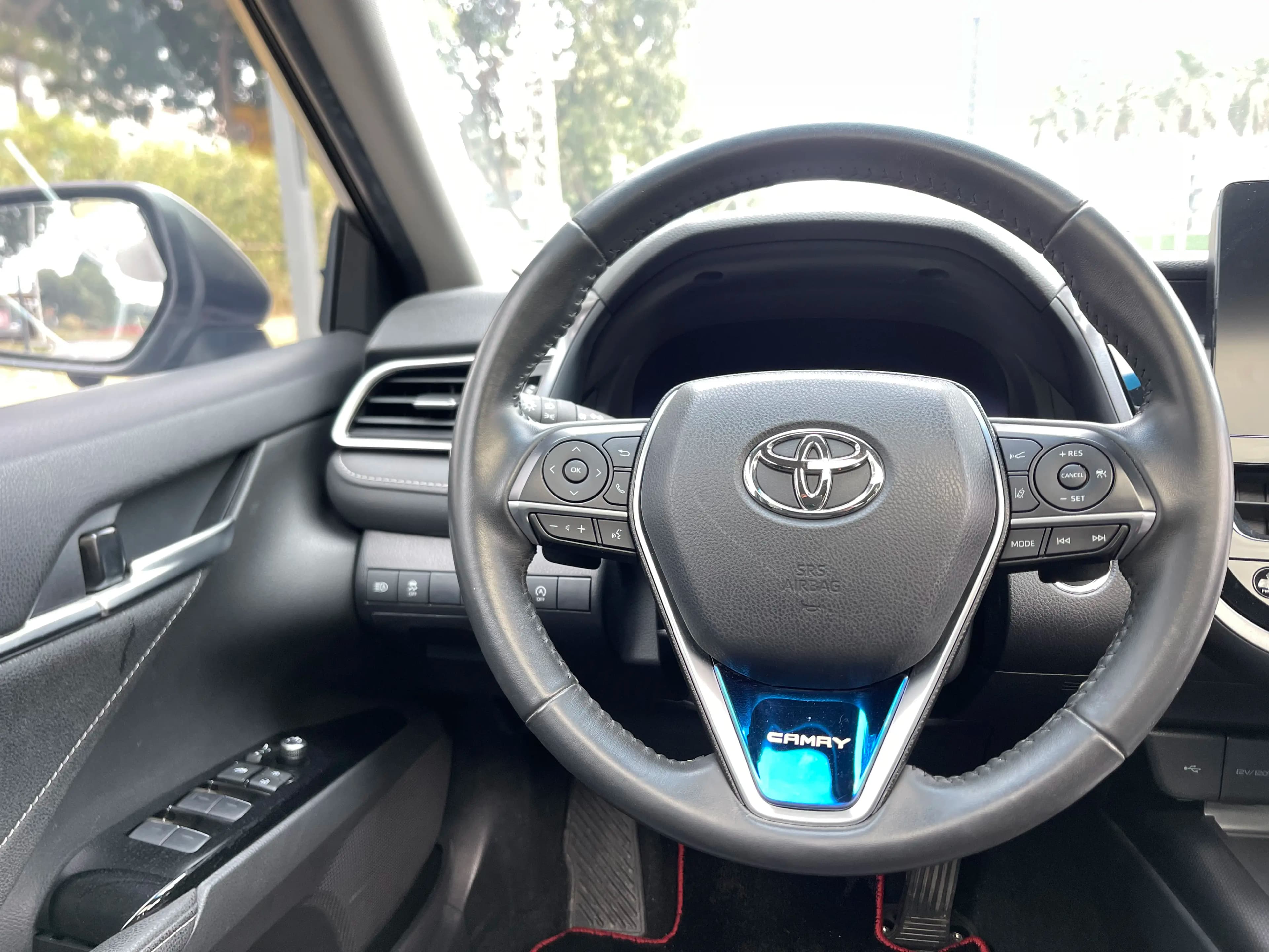 Toyota Camry 2021 г. 41000 км. — фото 13