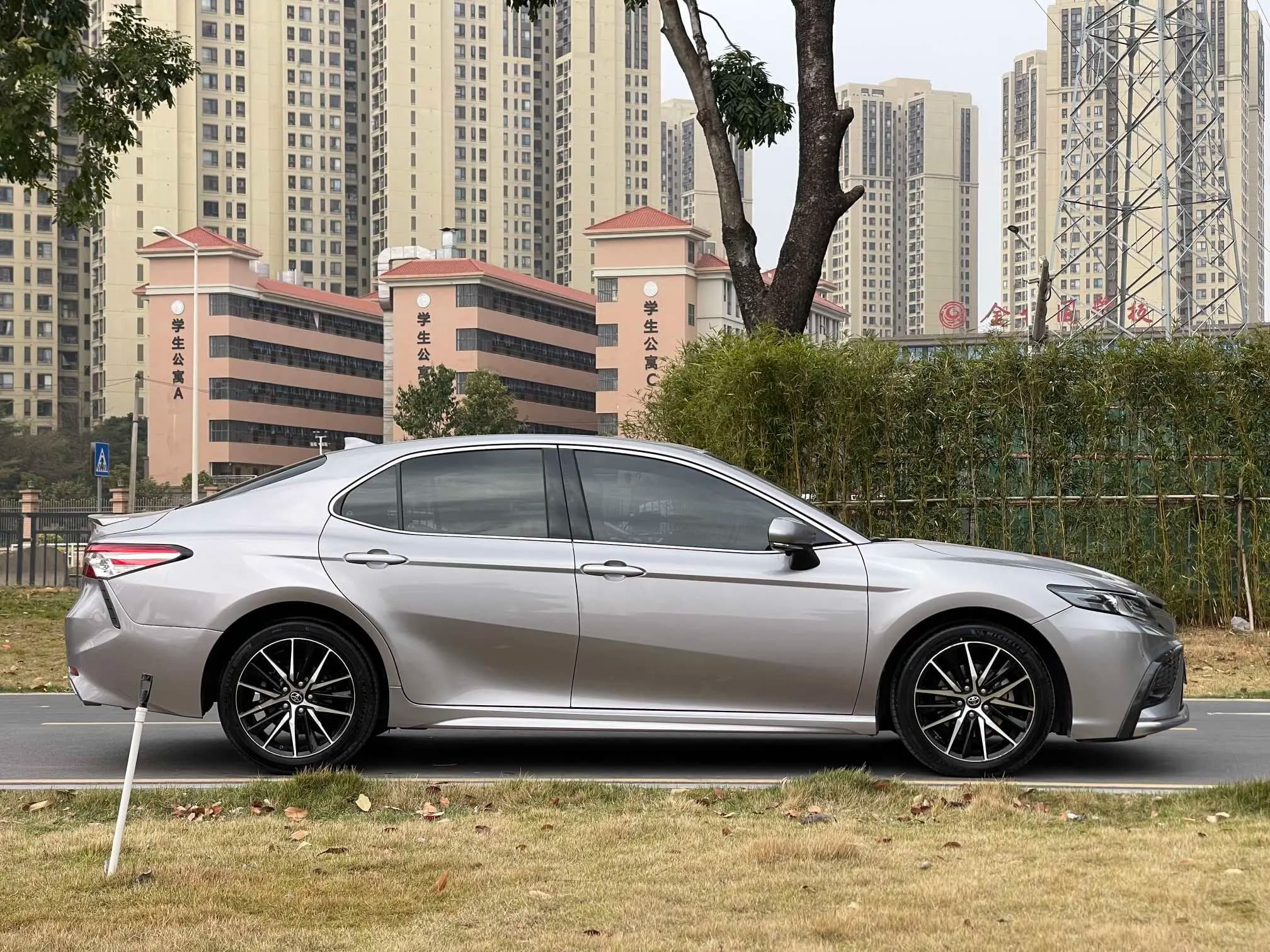 Toyota Camry 2021 г. 41000 км. — фото 7