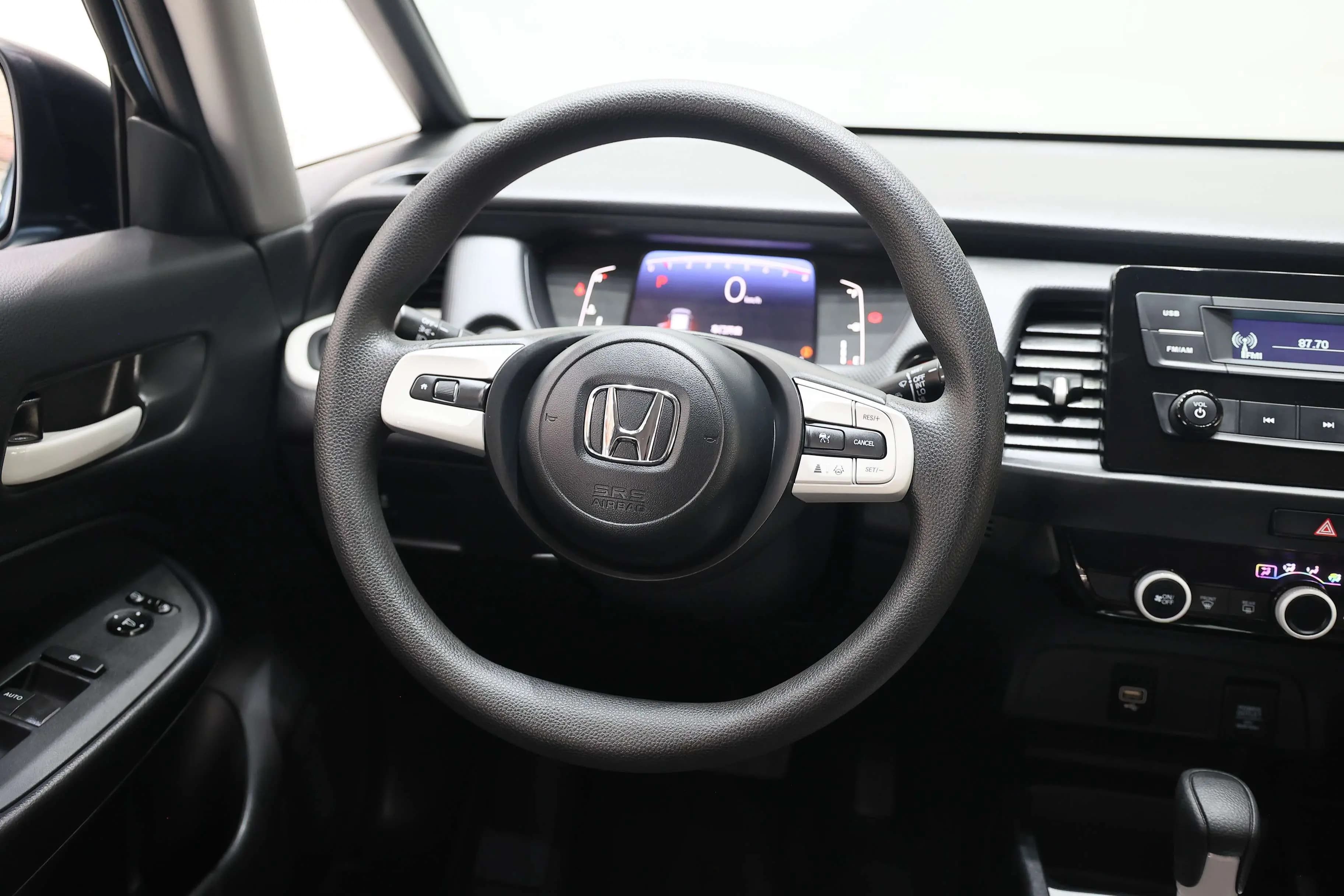 Honda Fit 2021 г. 23090 км. — фото 14