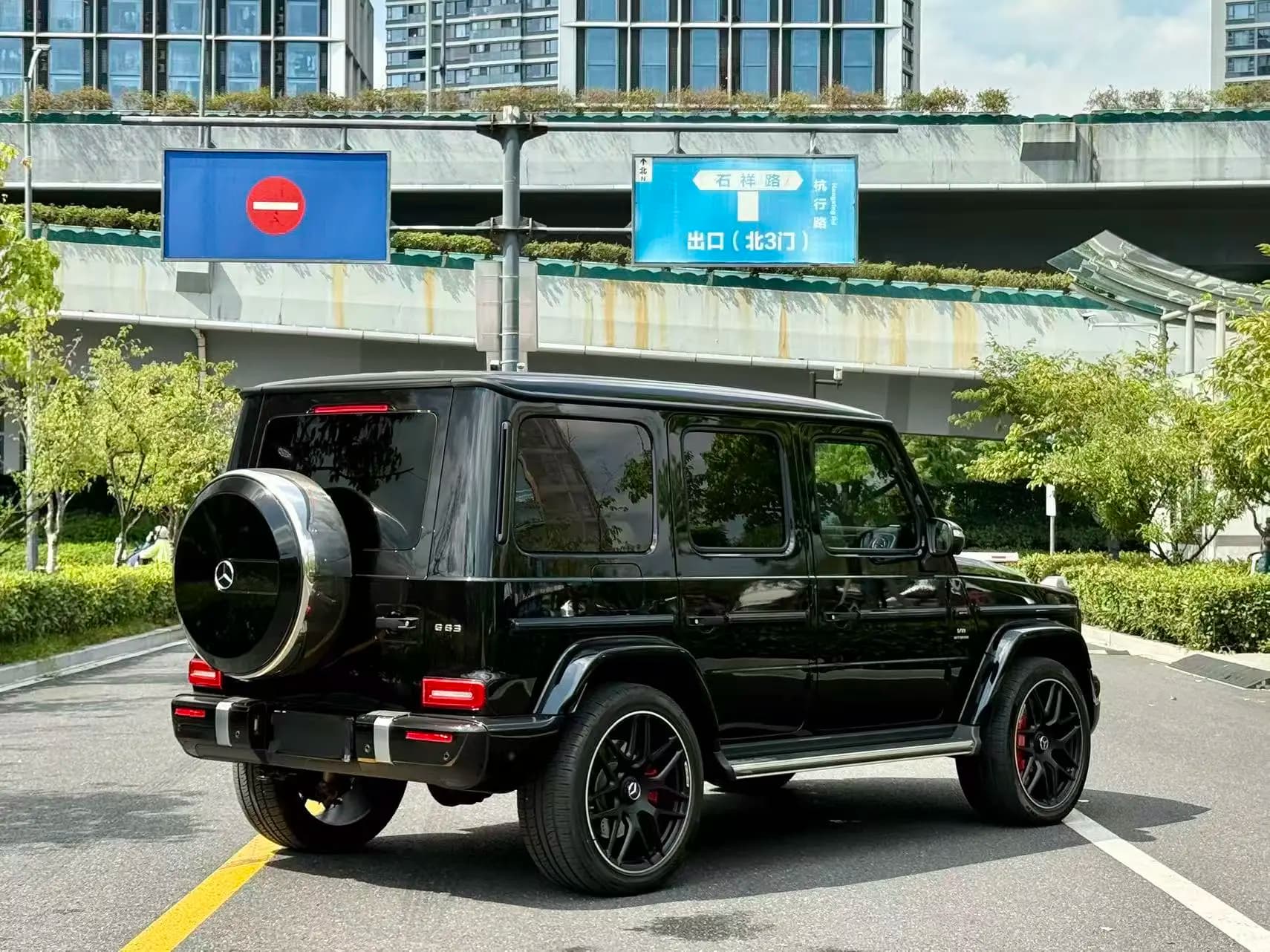 Mercedes-Benz G-Class AMG 2023 г. 15056 км. — фото 6