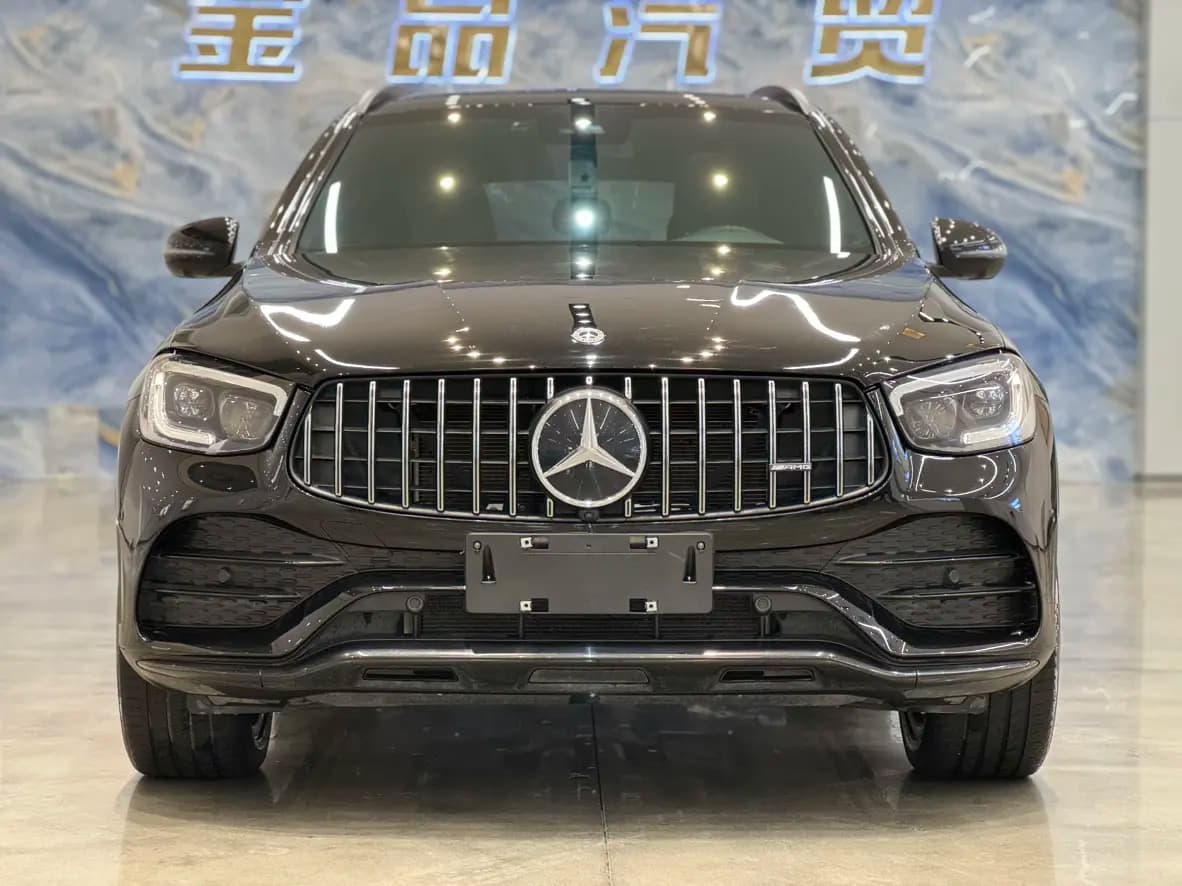 Mercedes-Benz GLC AMG 2022 г. 45088 км. — фото 2