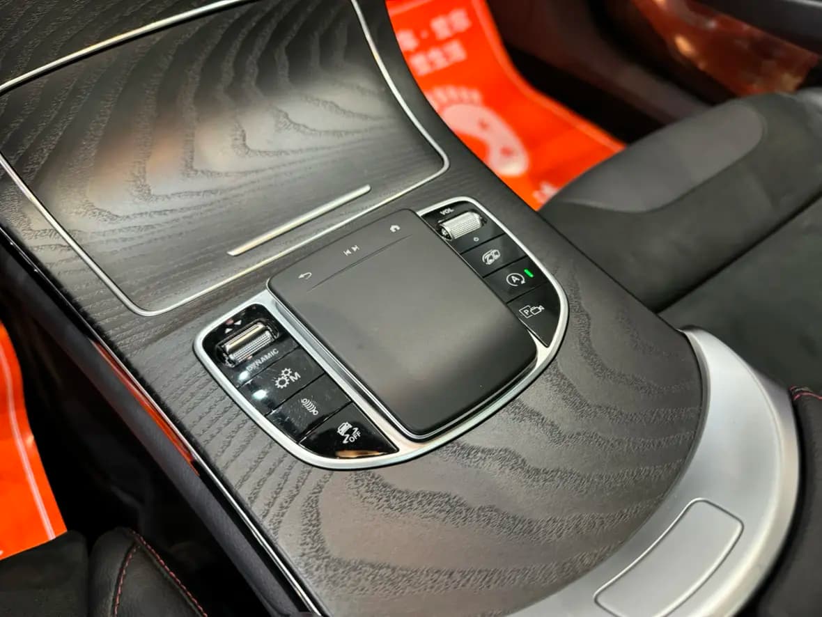Mercedes-Benz GLC AMG 2022 г. 45088 км. — фото 8