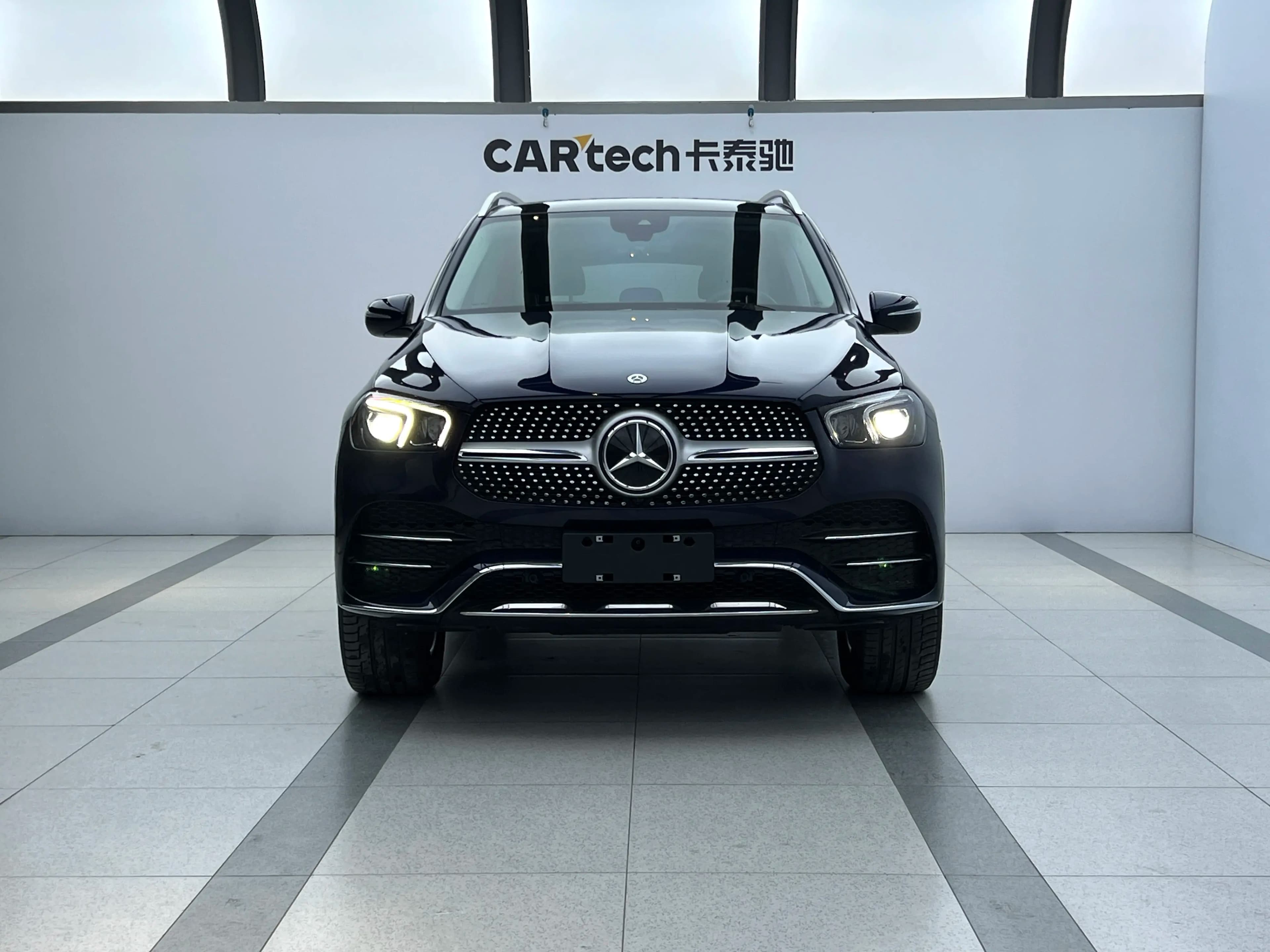 Mercedes-Benz GLE 2021 г. 16095 км. — фото 2