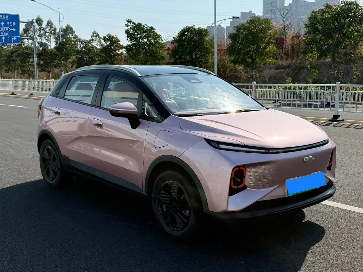 Geely Geometry E Firefly 2024 г. 16034 км. — фото 3