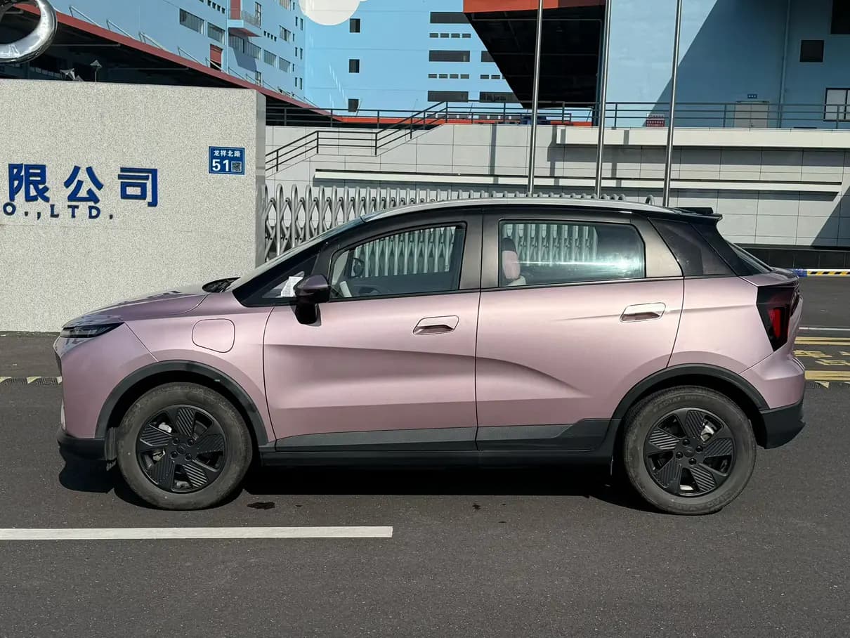 Geely Geometry E Firefly 2024 г. 16034 км. — фото 4