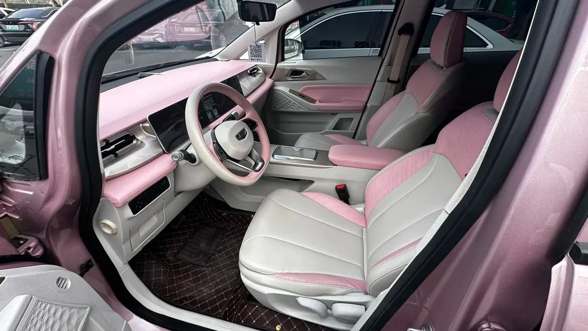 Geely Geometry E Firefly 2024 г. 12030 км. — фото 10