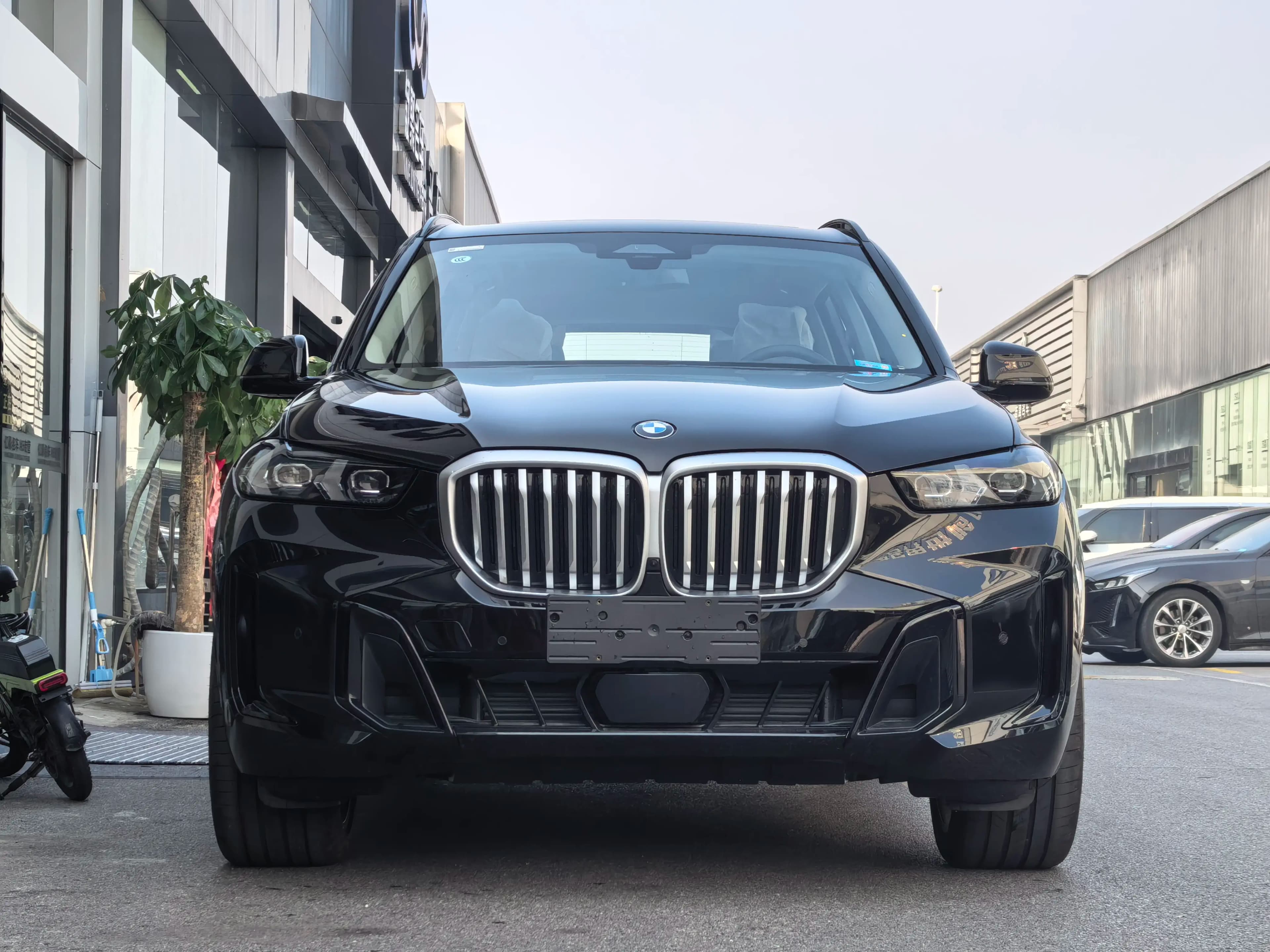 BMW X5 2025 г. 820 км. — фото 2