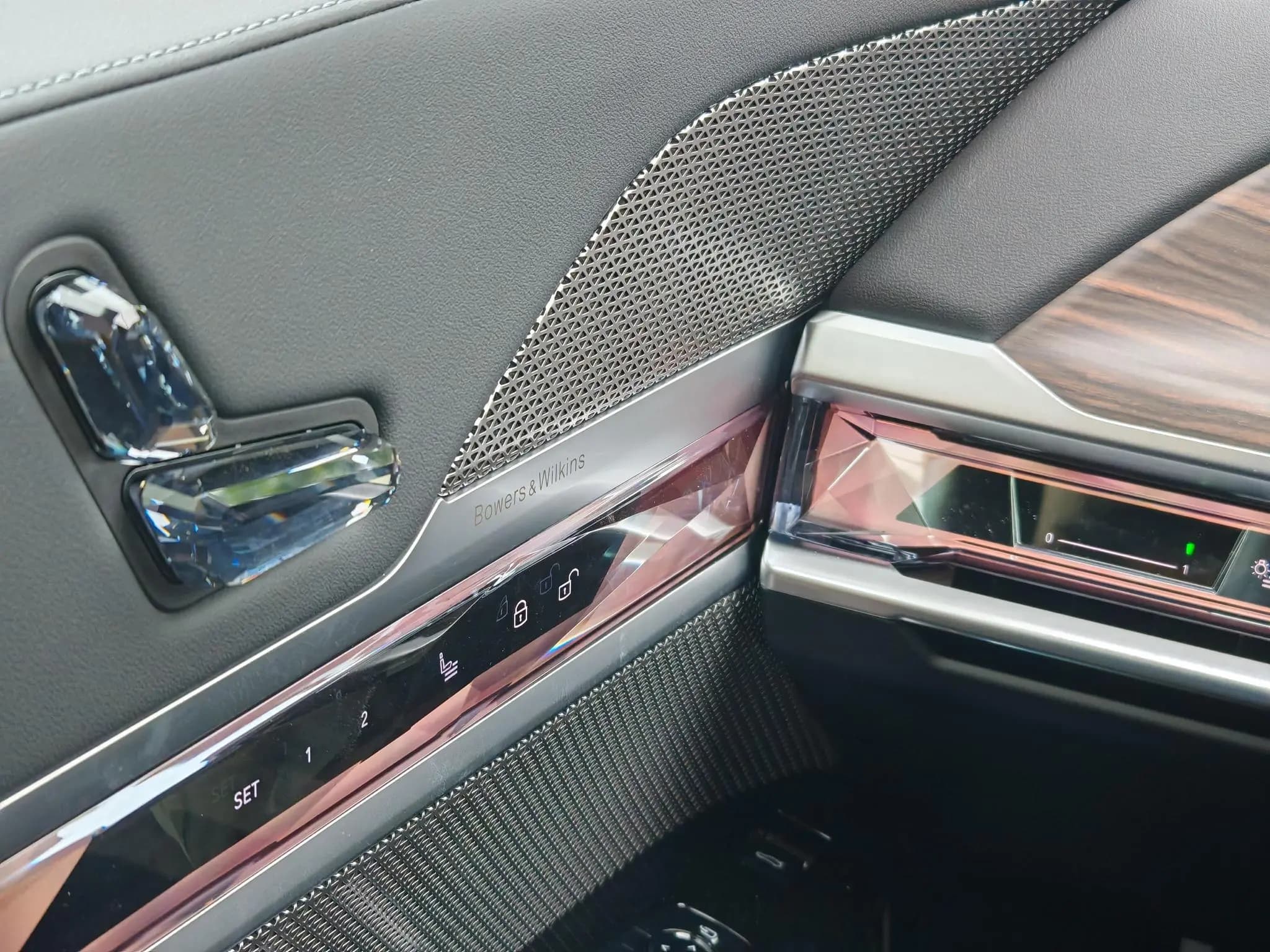 BMW 7 Series 2025 г. 453 км. — фото 10