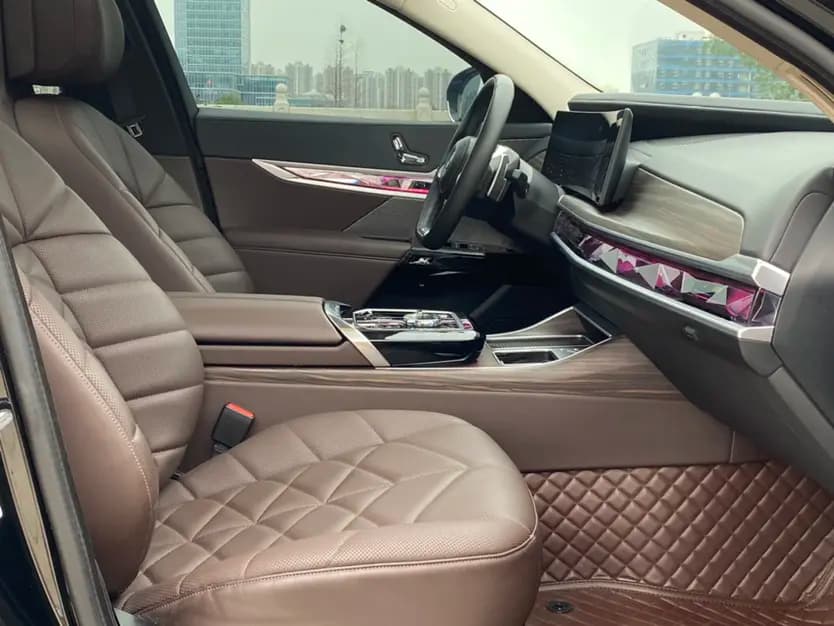 BMW 7 Series 2023 г. 99138 км. — фото 21