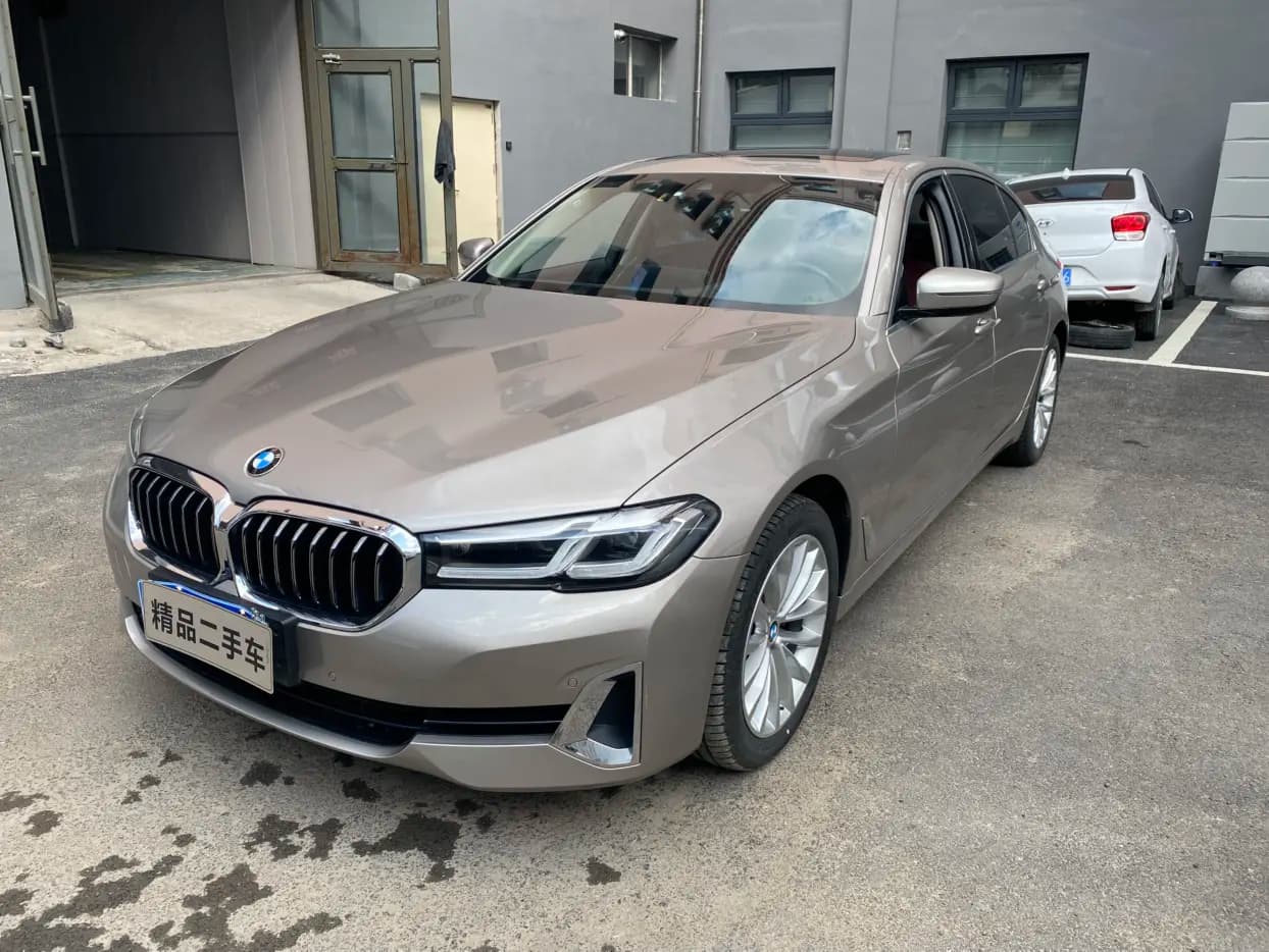 BMW 5 Series 2021 г. 104000 км.