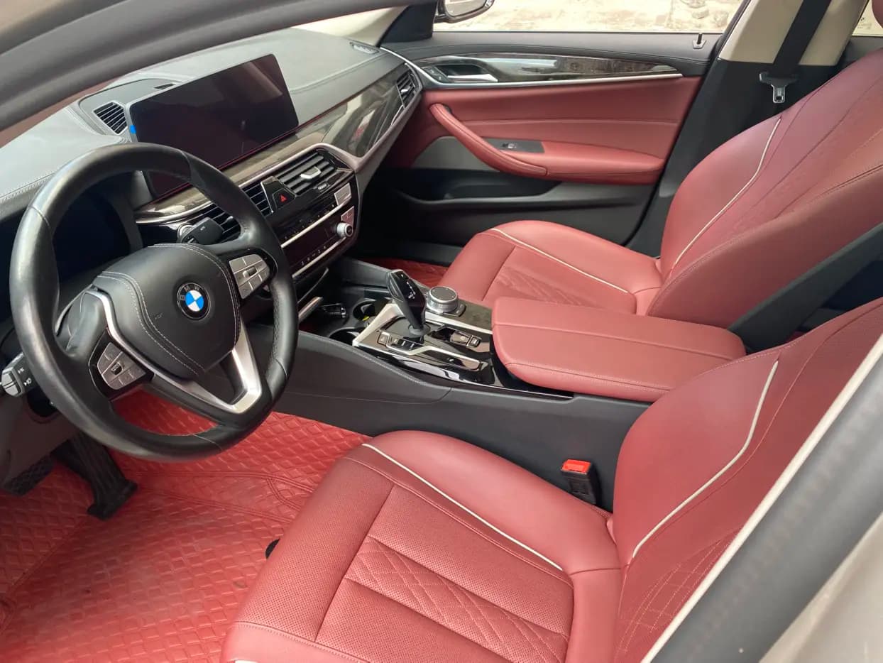 BMW 5 Series 2021 г. 104000 км. — фото 10