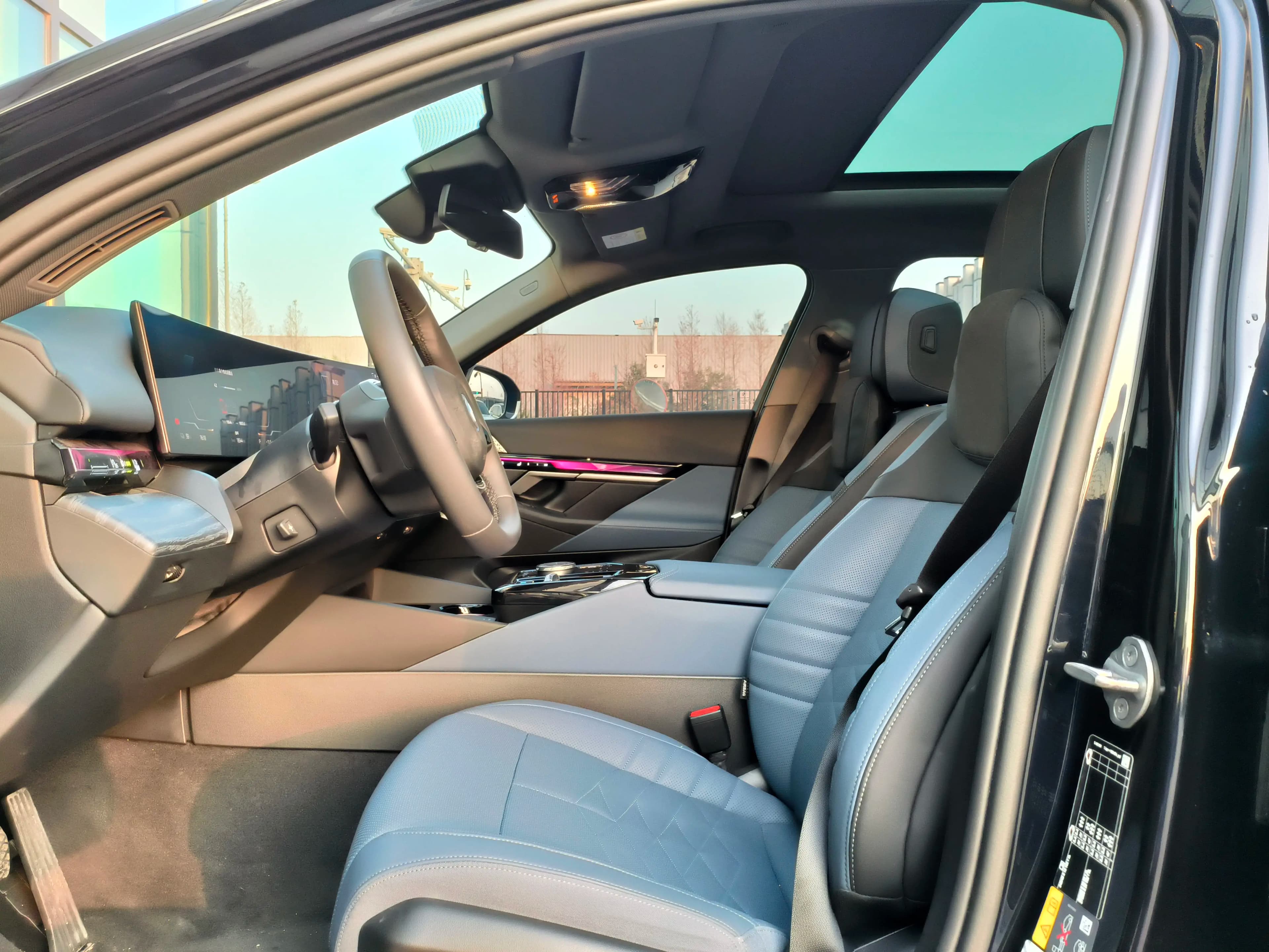 BMW i5 2024 г. 18056 км. — фото 26