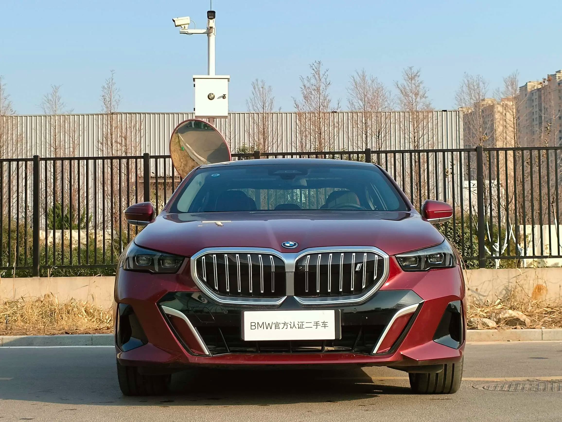 BMW i5 2024 г. 14057 км. — фото 2