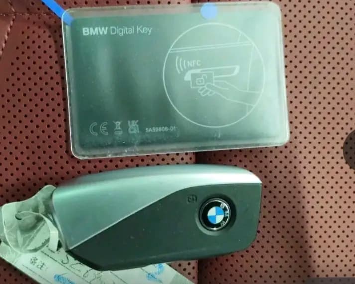 BMW i5 2025 г. 28058 км. — фото 8