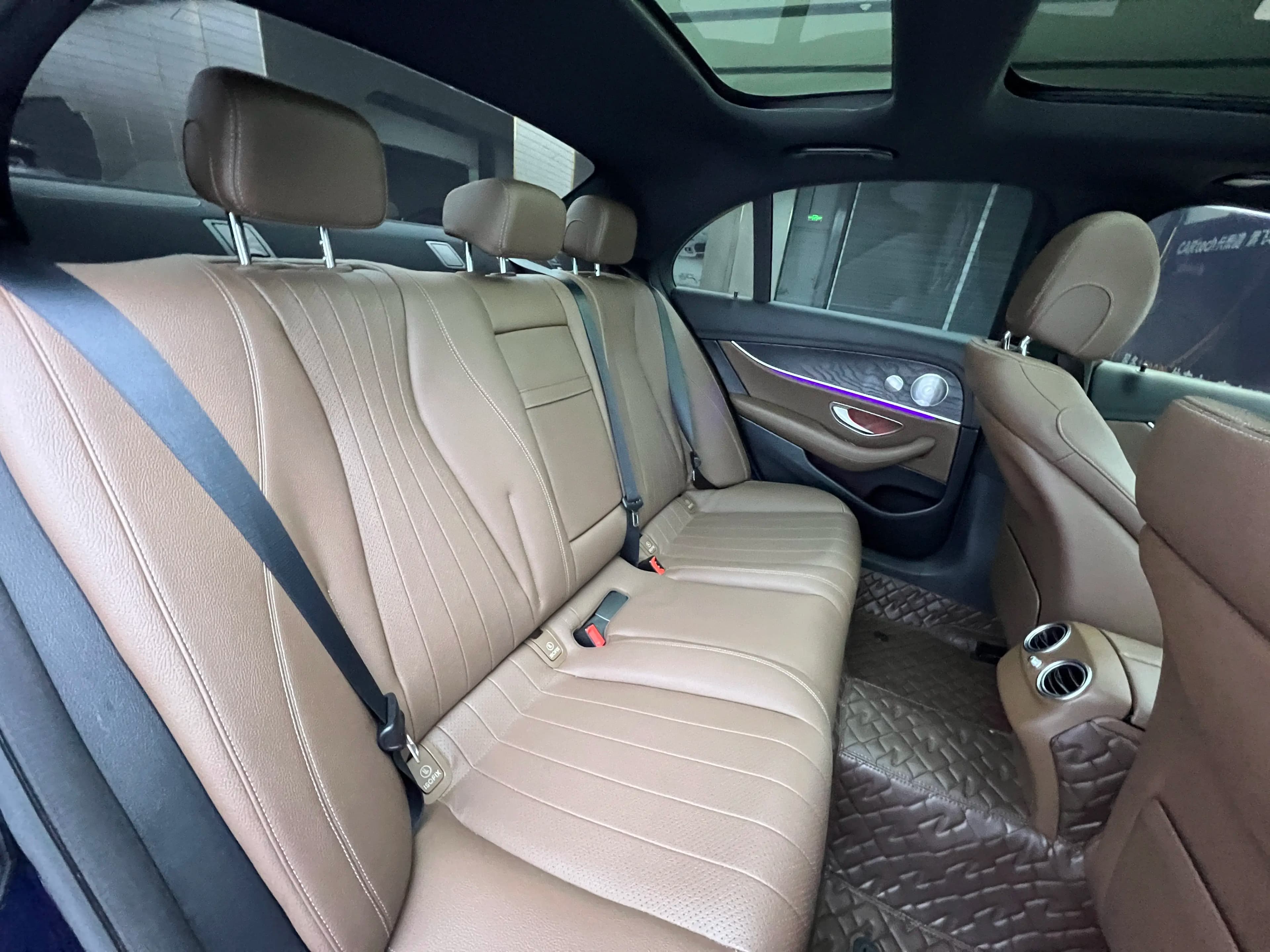 Mercedes-Benz E-Class 2021 г. 65147 км. — фото 26
