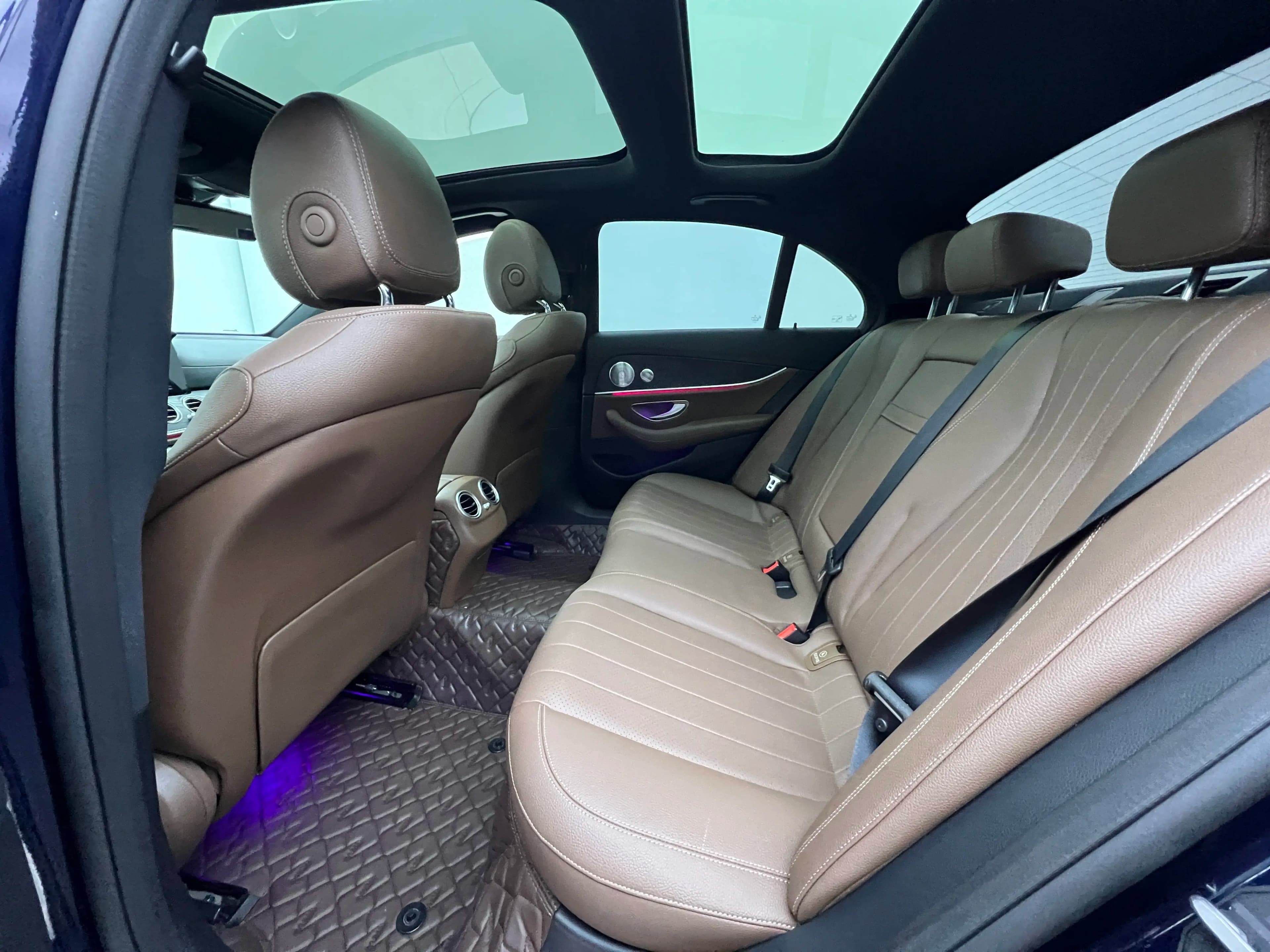 Mercedes-Benz E-Class 2021 г. 65147 км. — фото 28