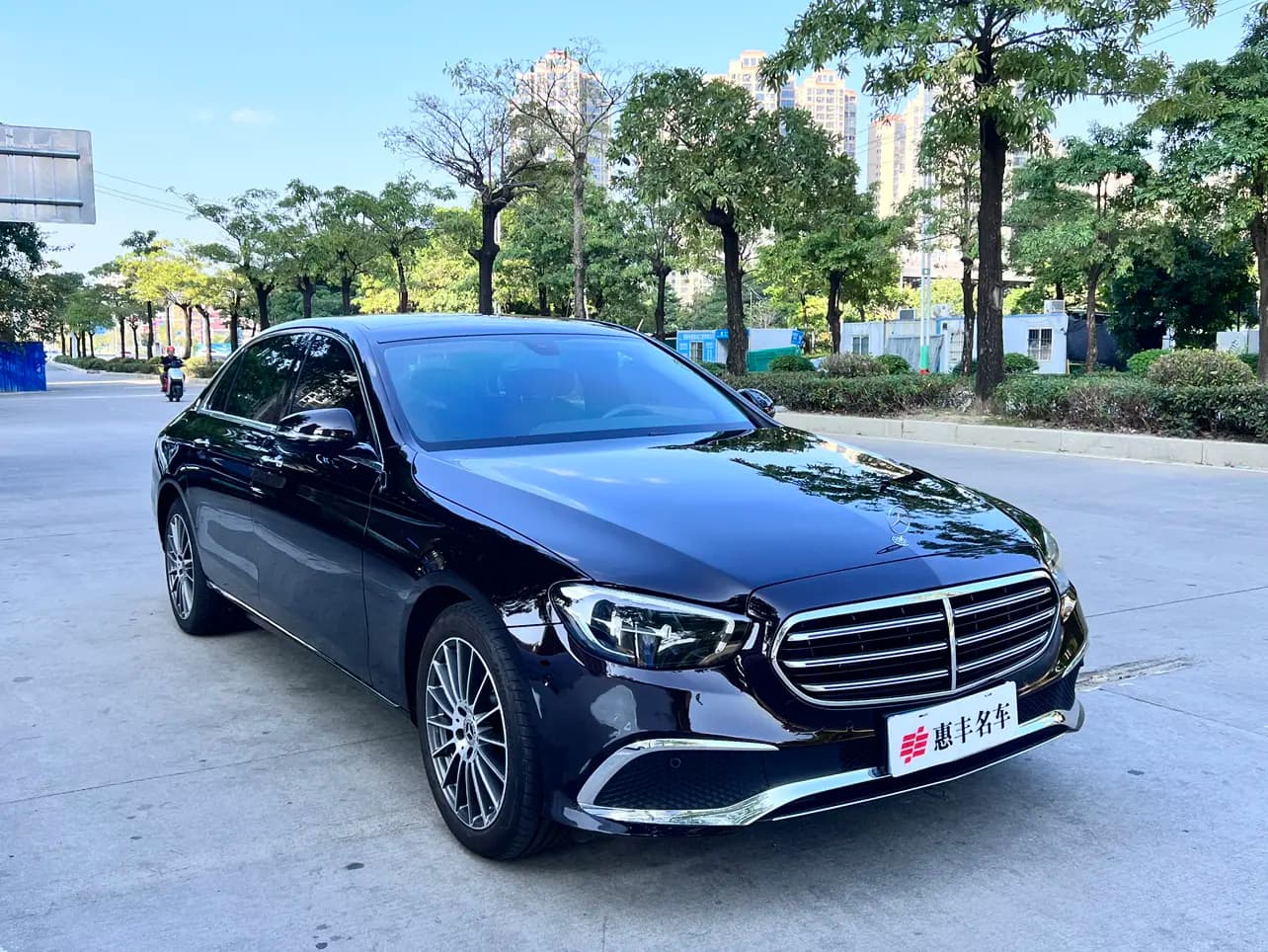 Mercedes-Benz E-Class 2021 г. 77149 км. — фото 3