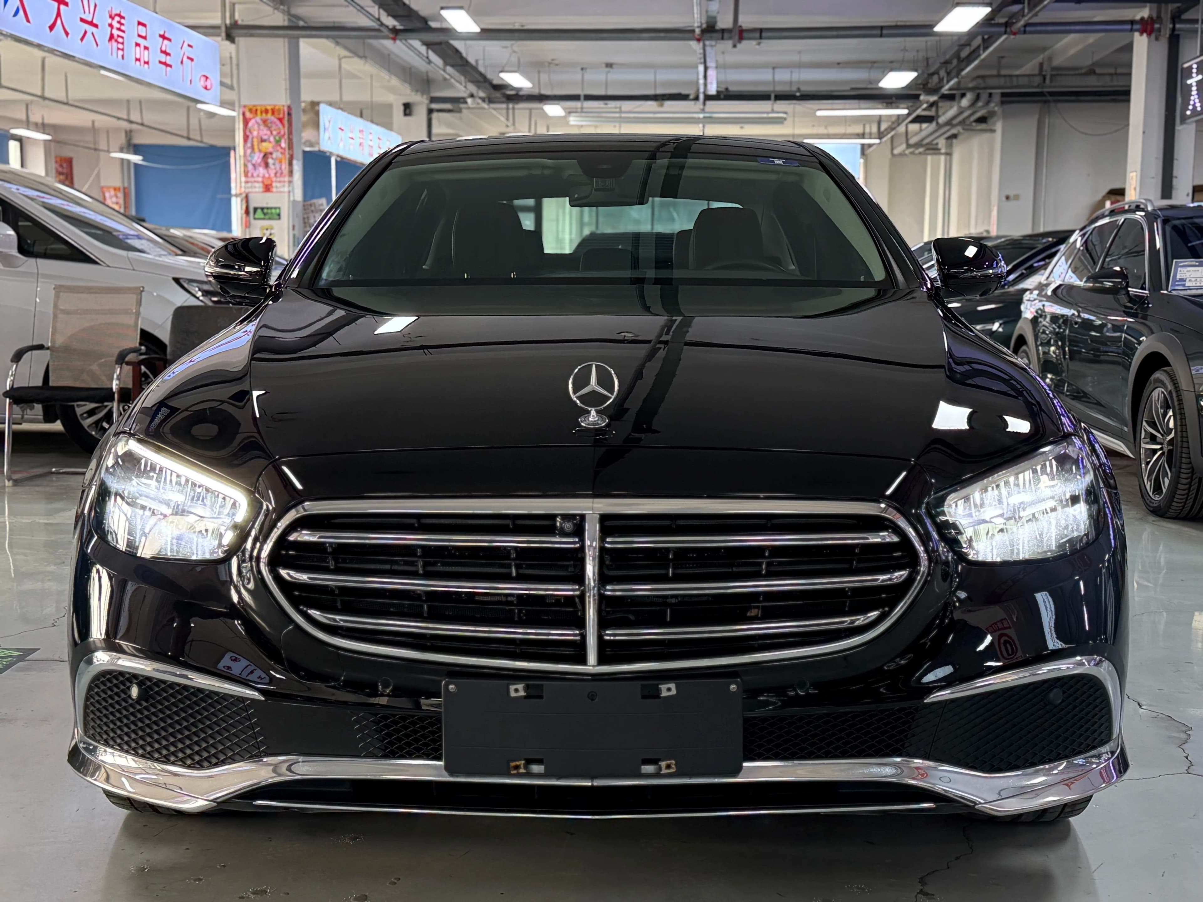 Mercedes-Benz E-Class 2022 г. 64030 км. — фото 2