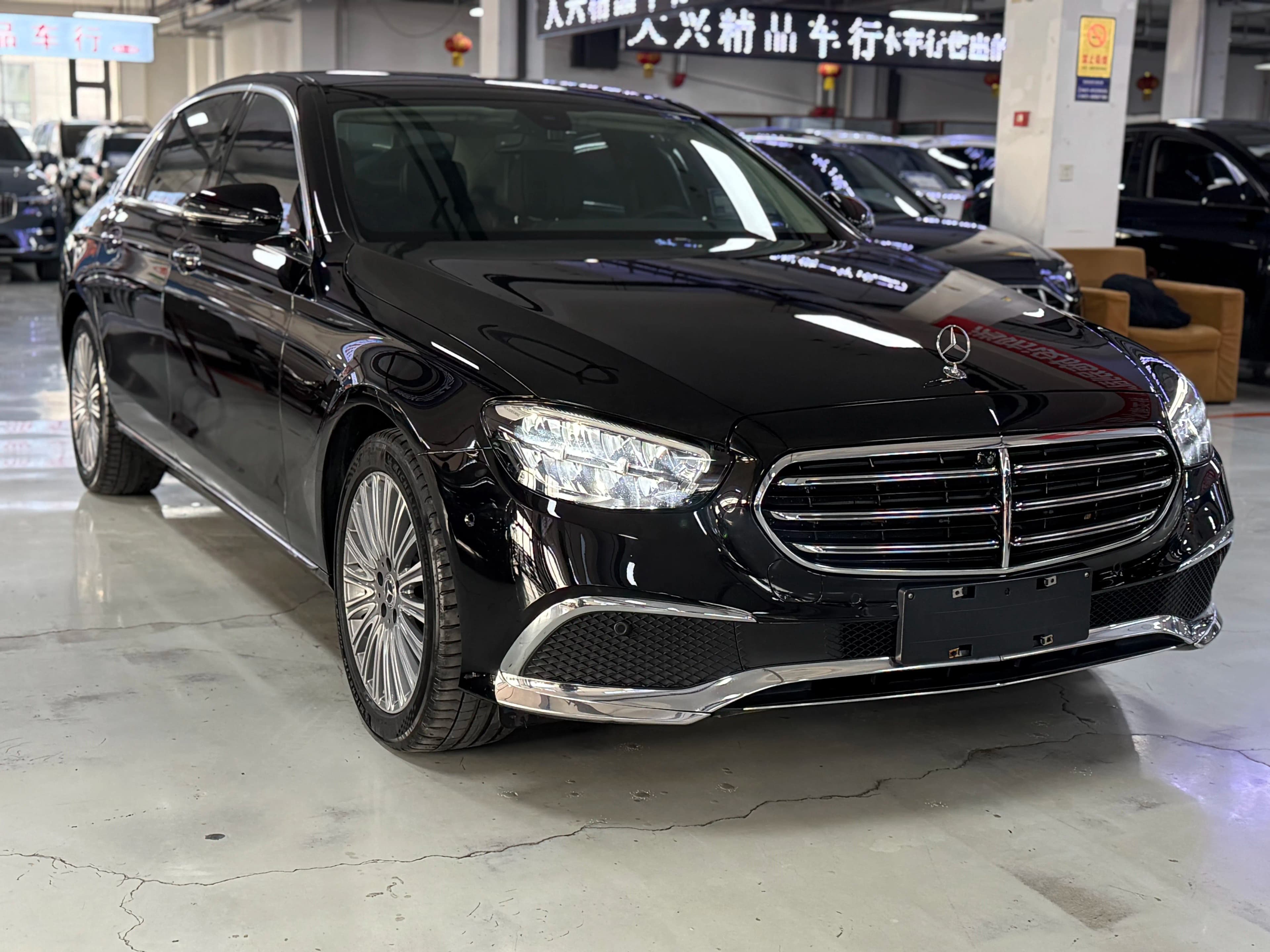 Mercedes-Benz E-Class 2022 г. 64030 км. — фото 3