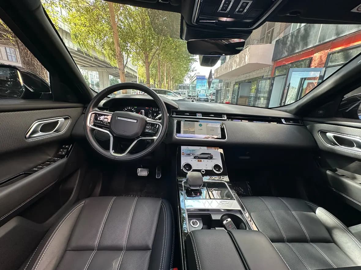 Land Rover Range Rover Velar 2021 г. 73112 км. — фото 14